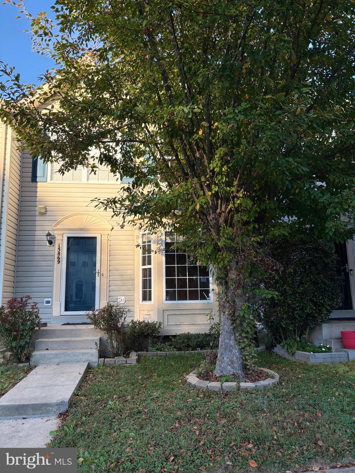 LAKECREST - Residential