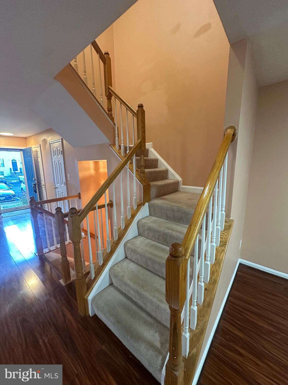 LAKECREST - Residential