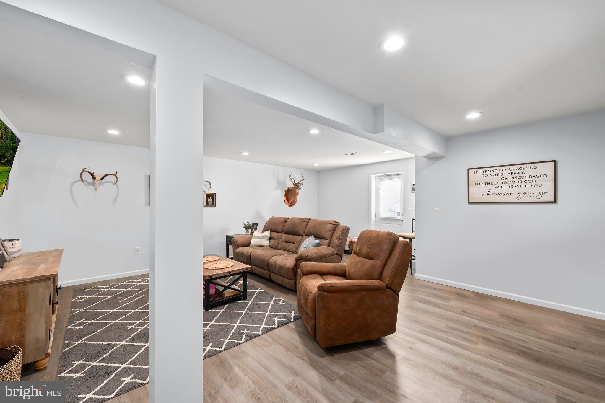 EMBREY MILL - Residential