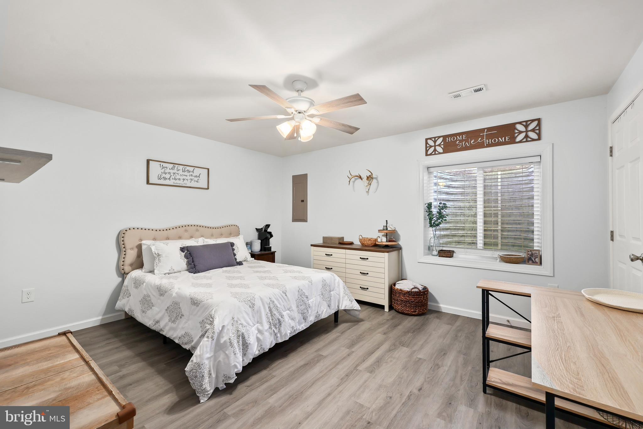 EMBREY MILL - Residential