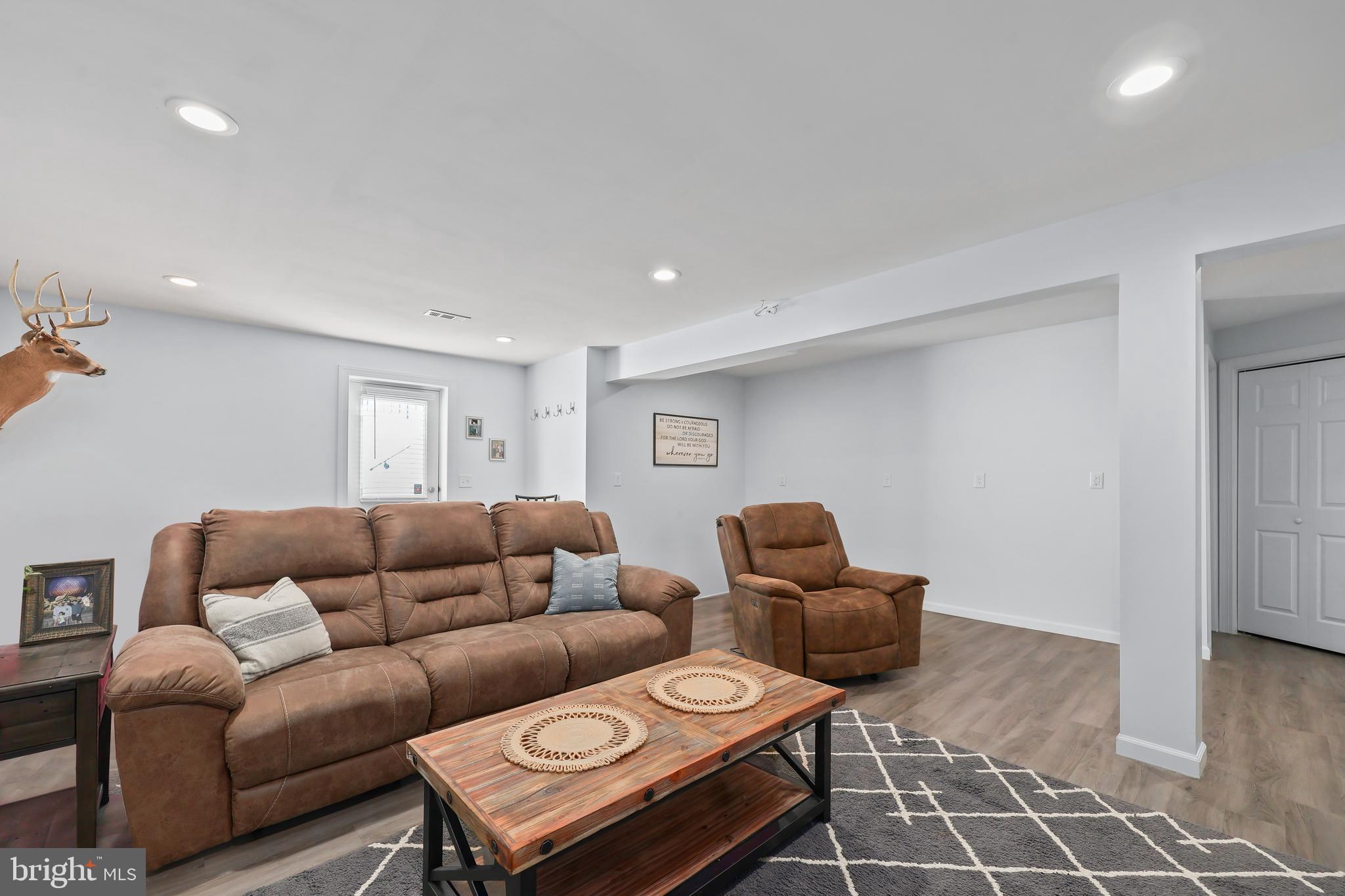 EMBREY MILL - Residential