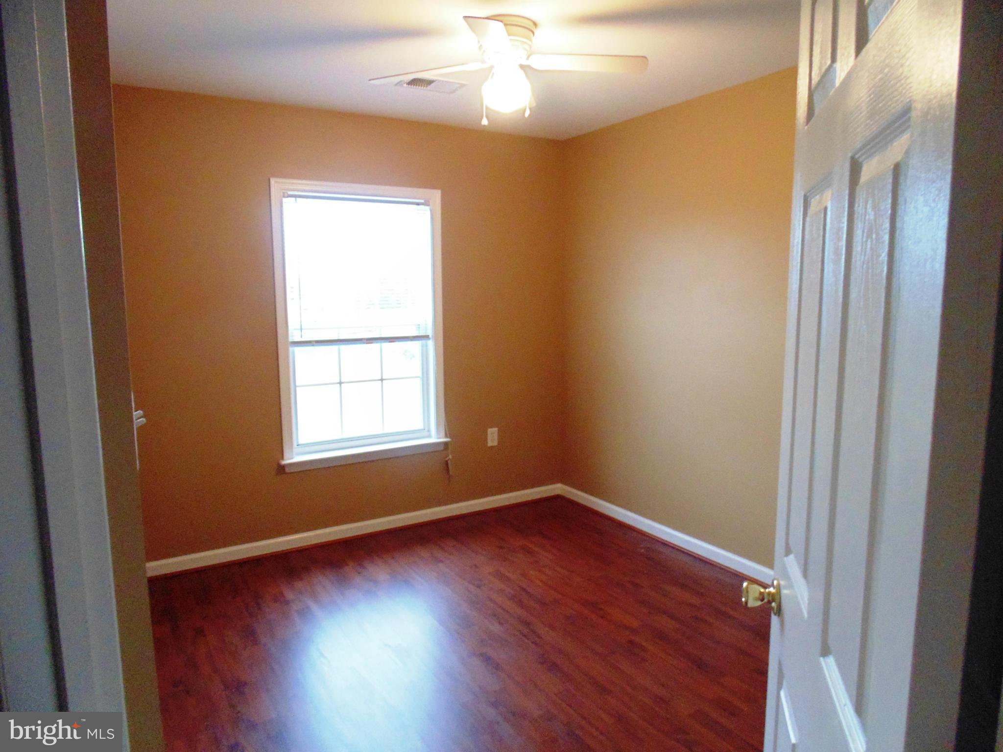 PLEASANT VIEW - Residential Lease