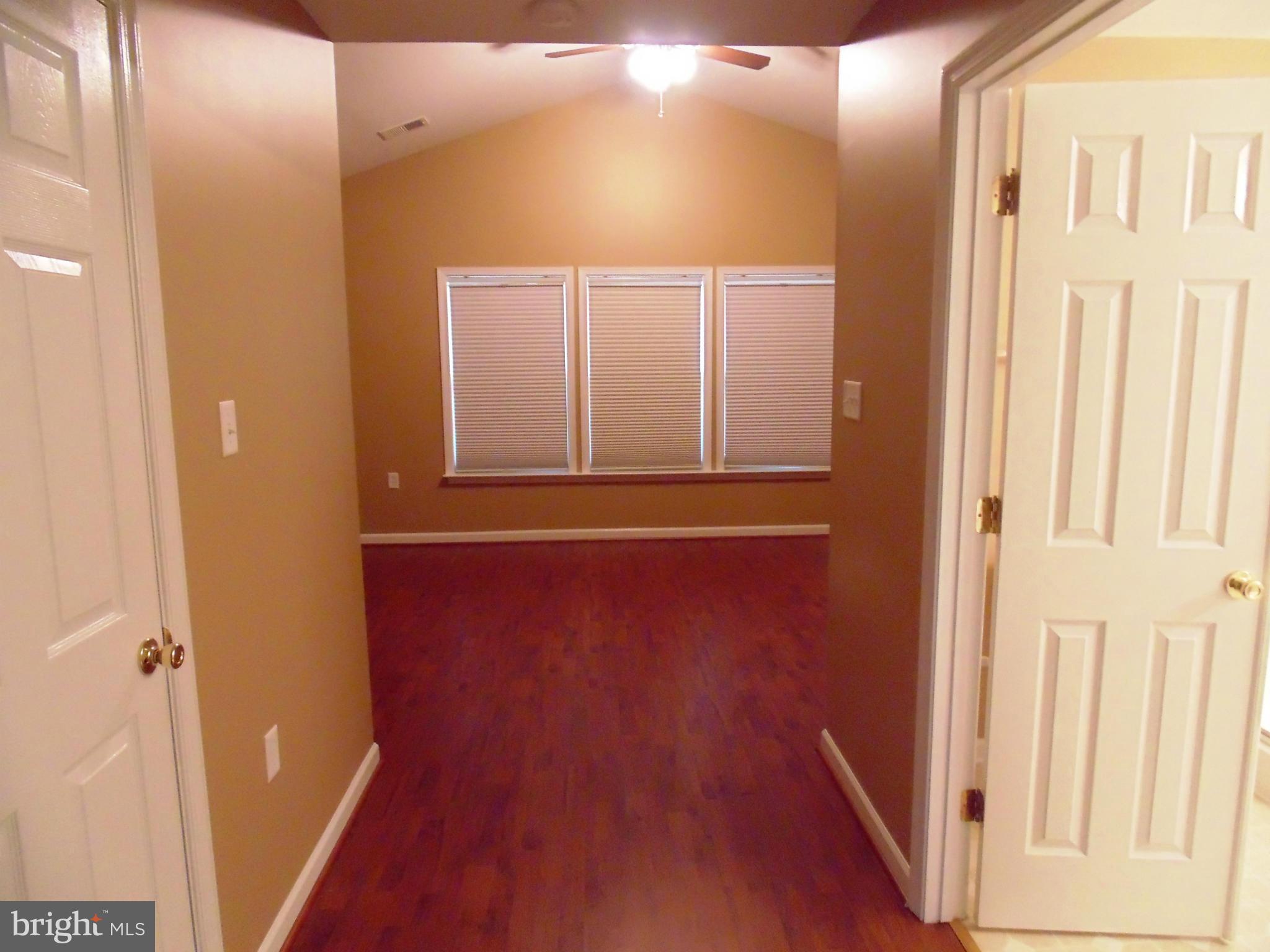 PLEASANT VIEW - Residential Lease