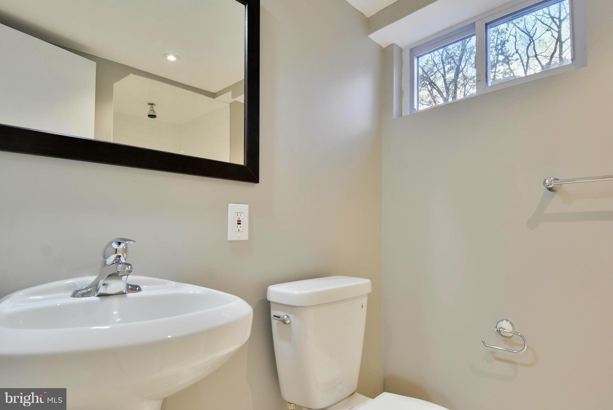 HOLLYWOOD PARK - Residential