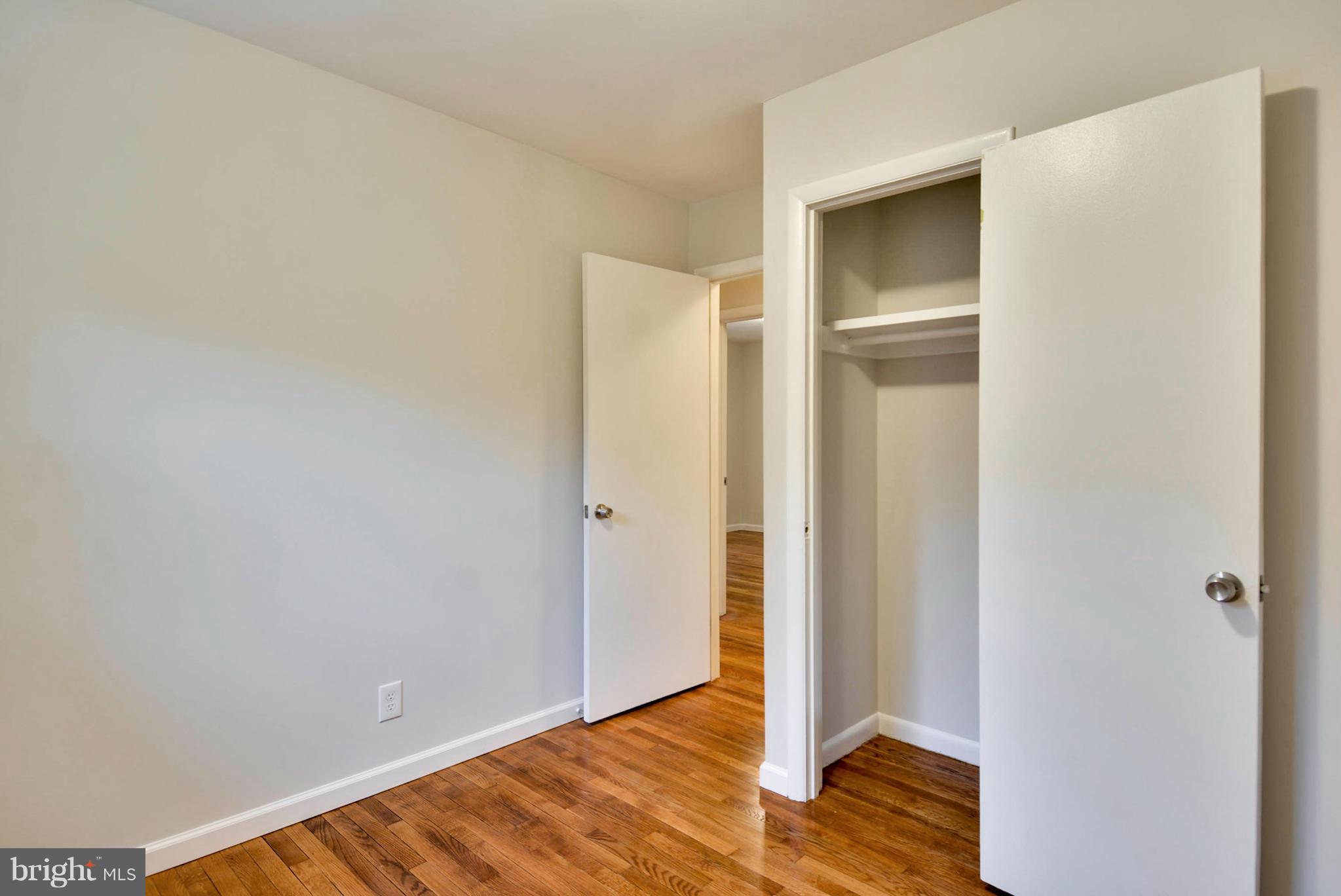 HOLLYWOOD PARK - Residential