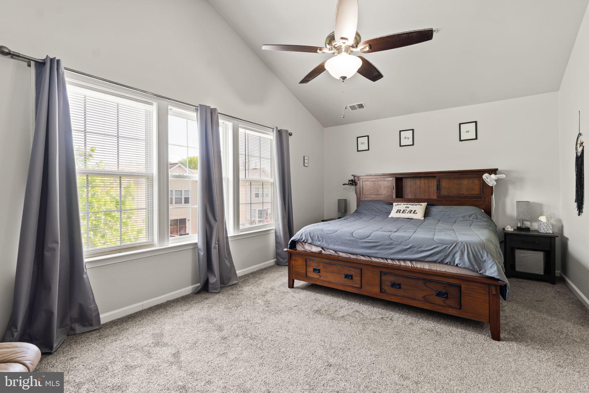 WHISPERING RIDGE - Residential