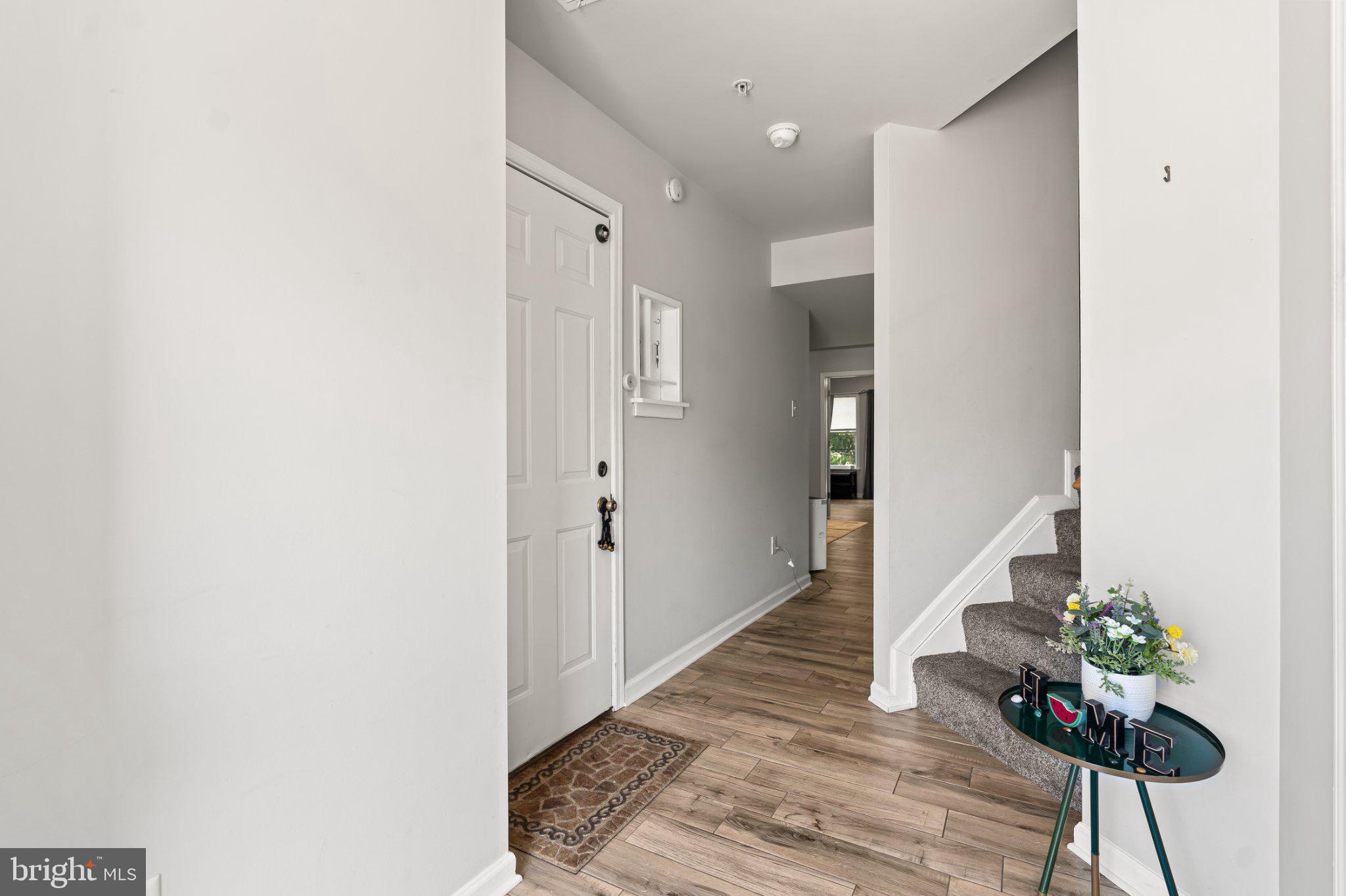 WHISPERING RIDGE - Residential