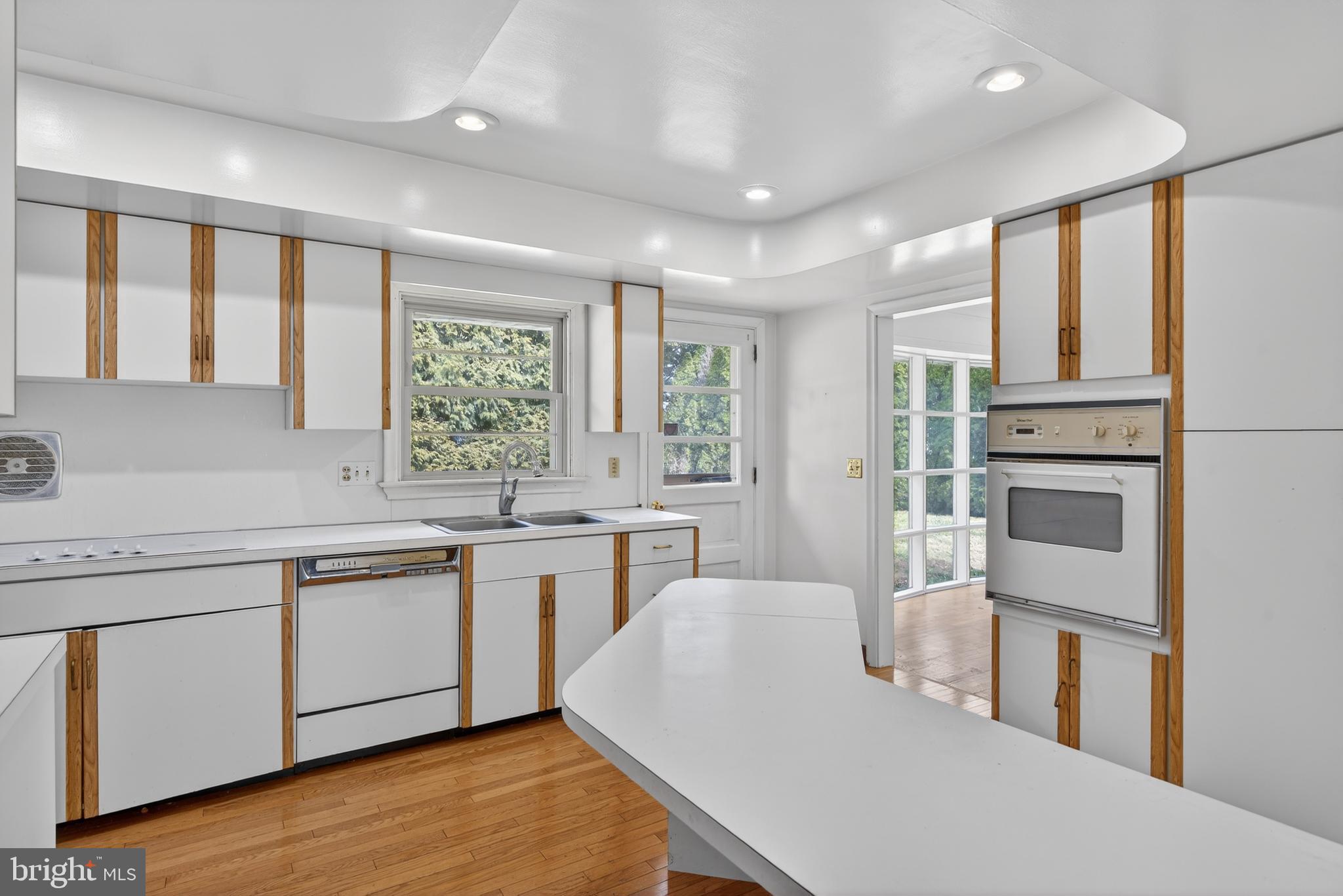 MURRY HILL - Residential