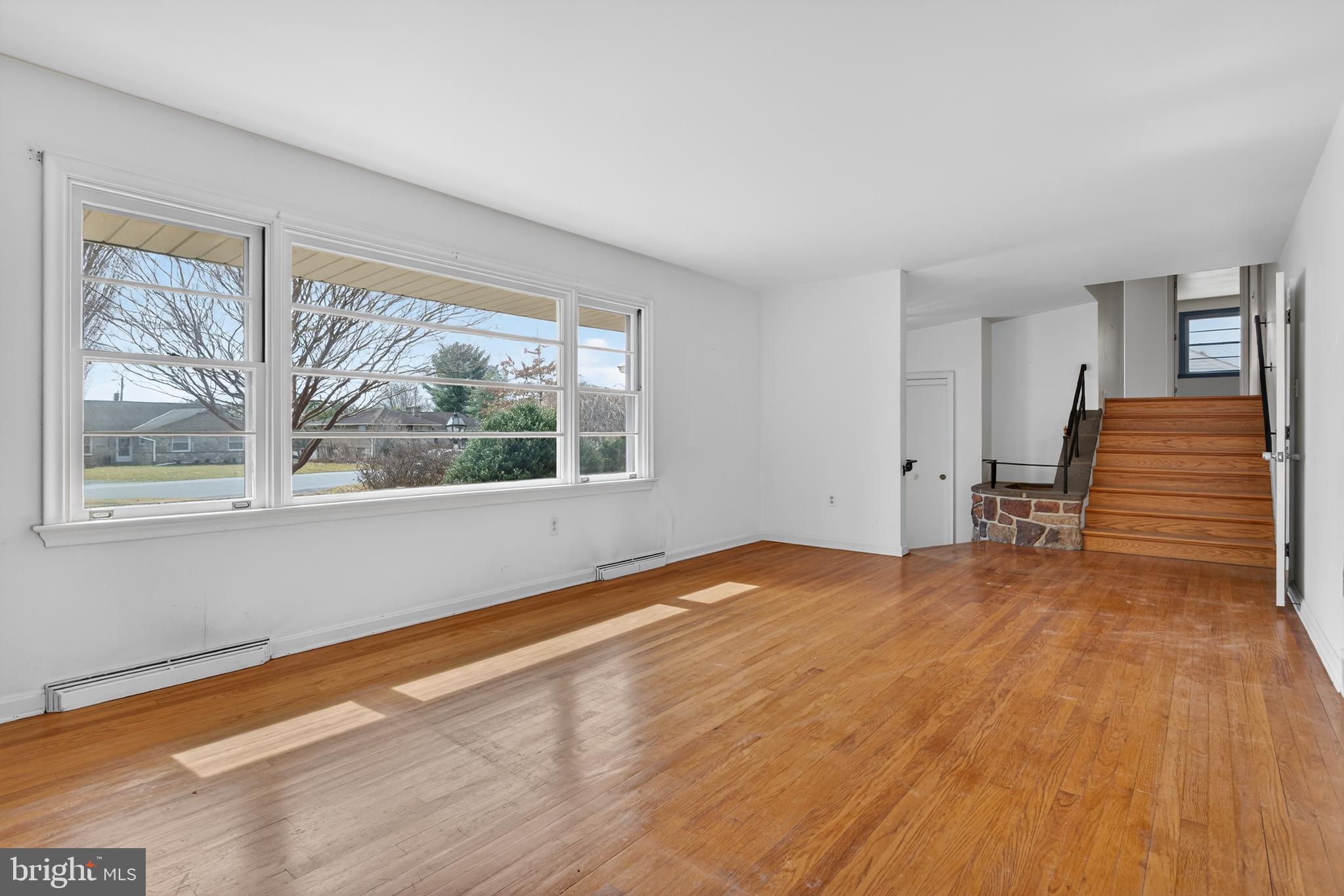 MURRY HILL - Residential