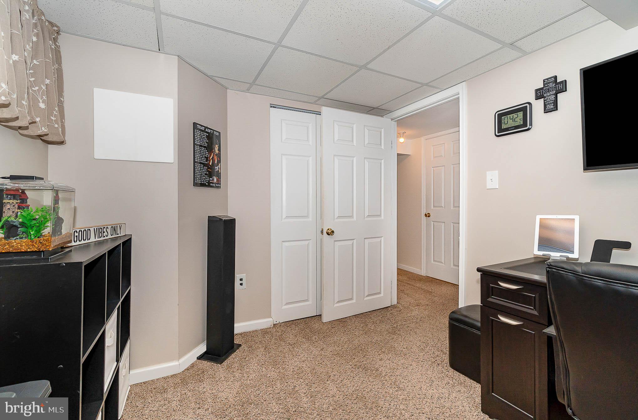 KNETTISHALL - Residential