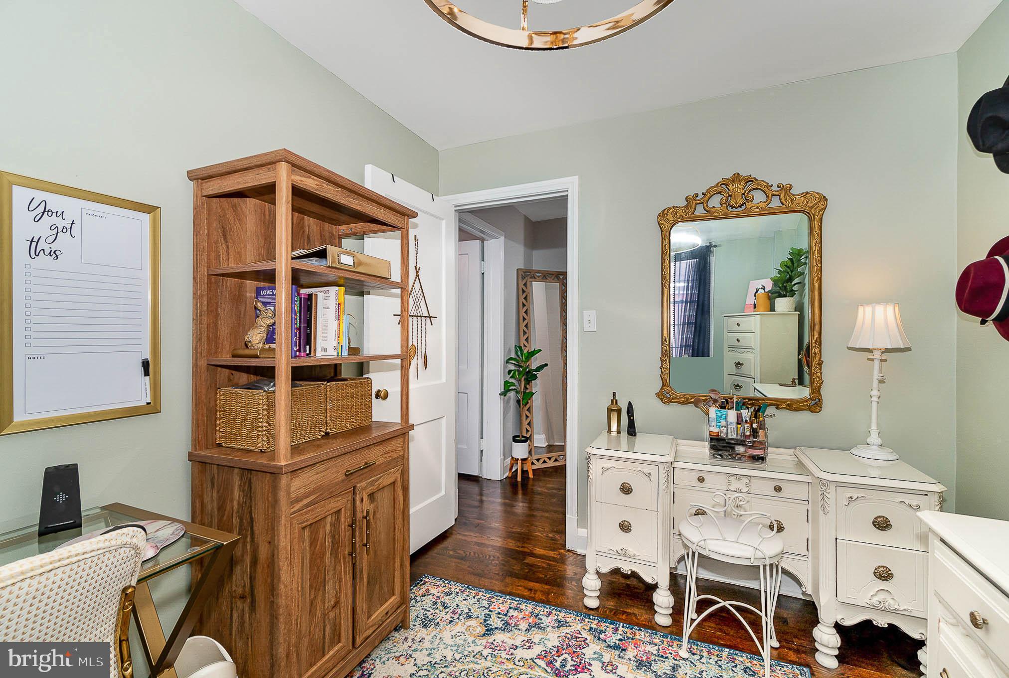 KNETTISHALL - Residential