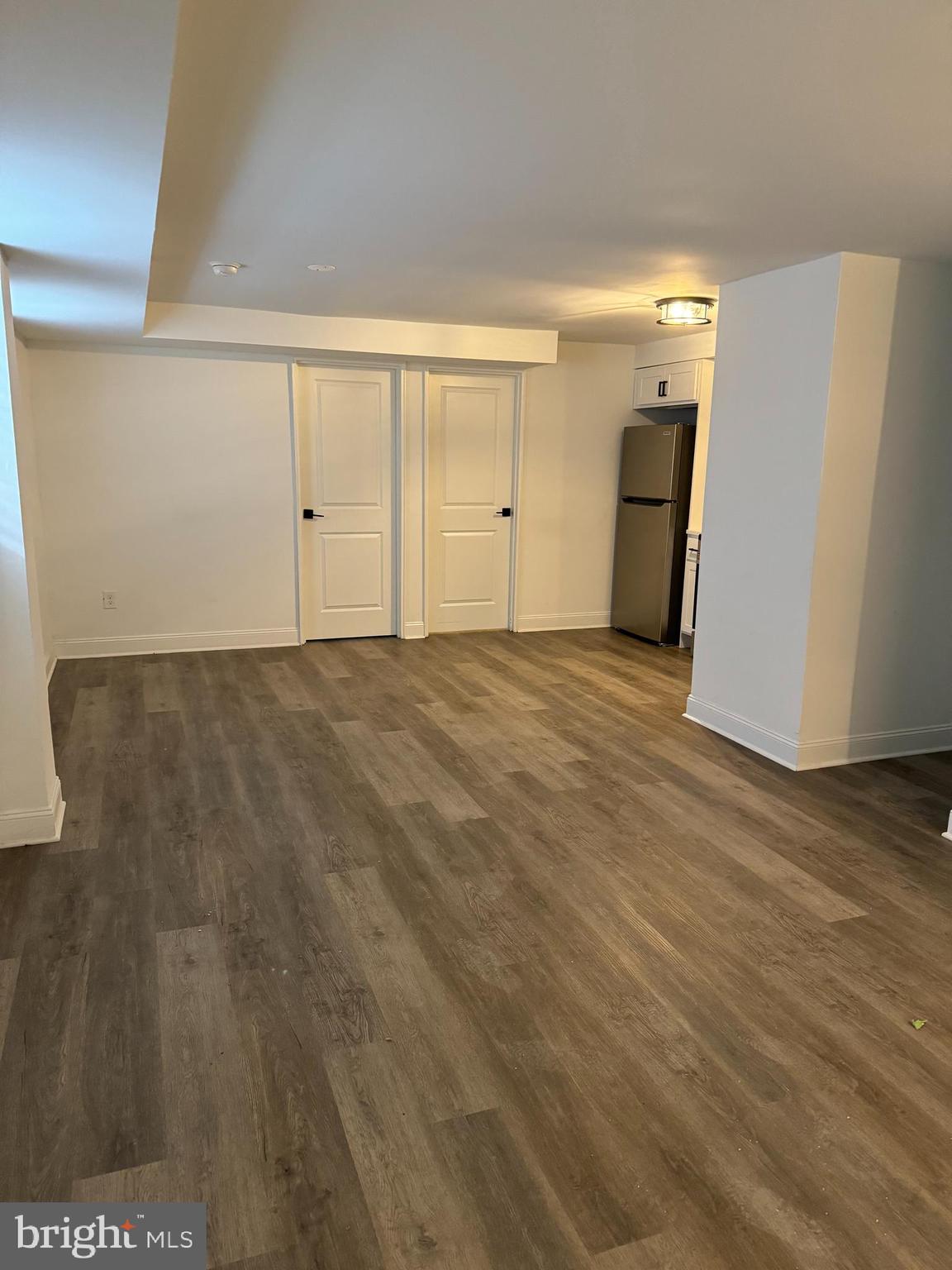 WILLOW GROVE - Residential Lease