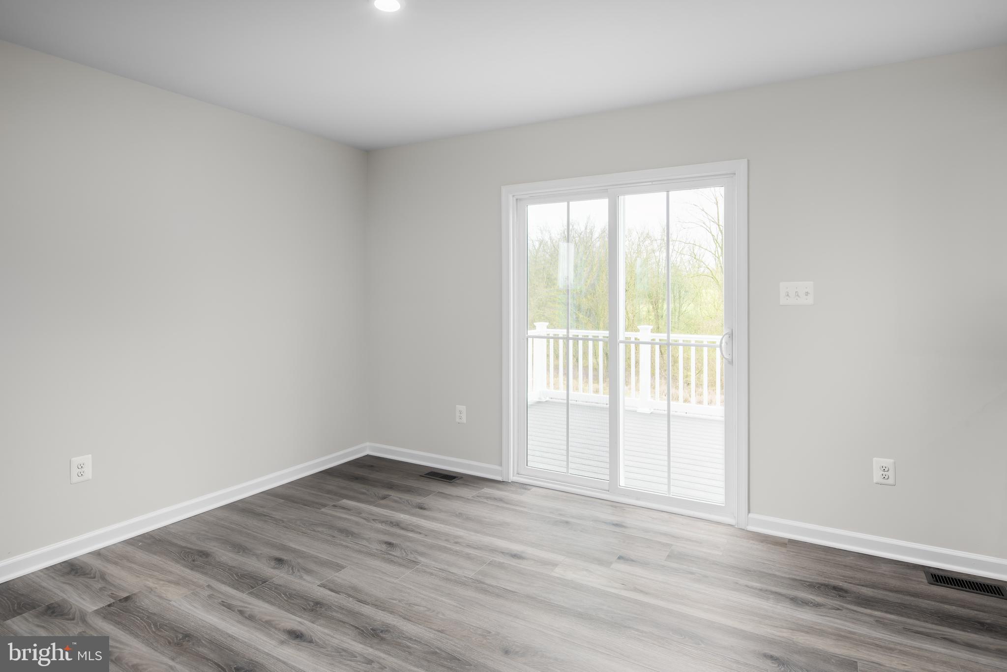 CARDINAL POINTE - Residential