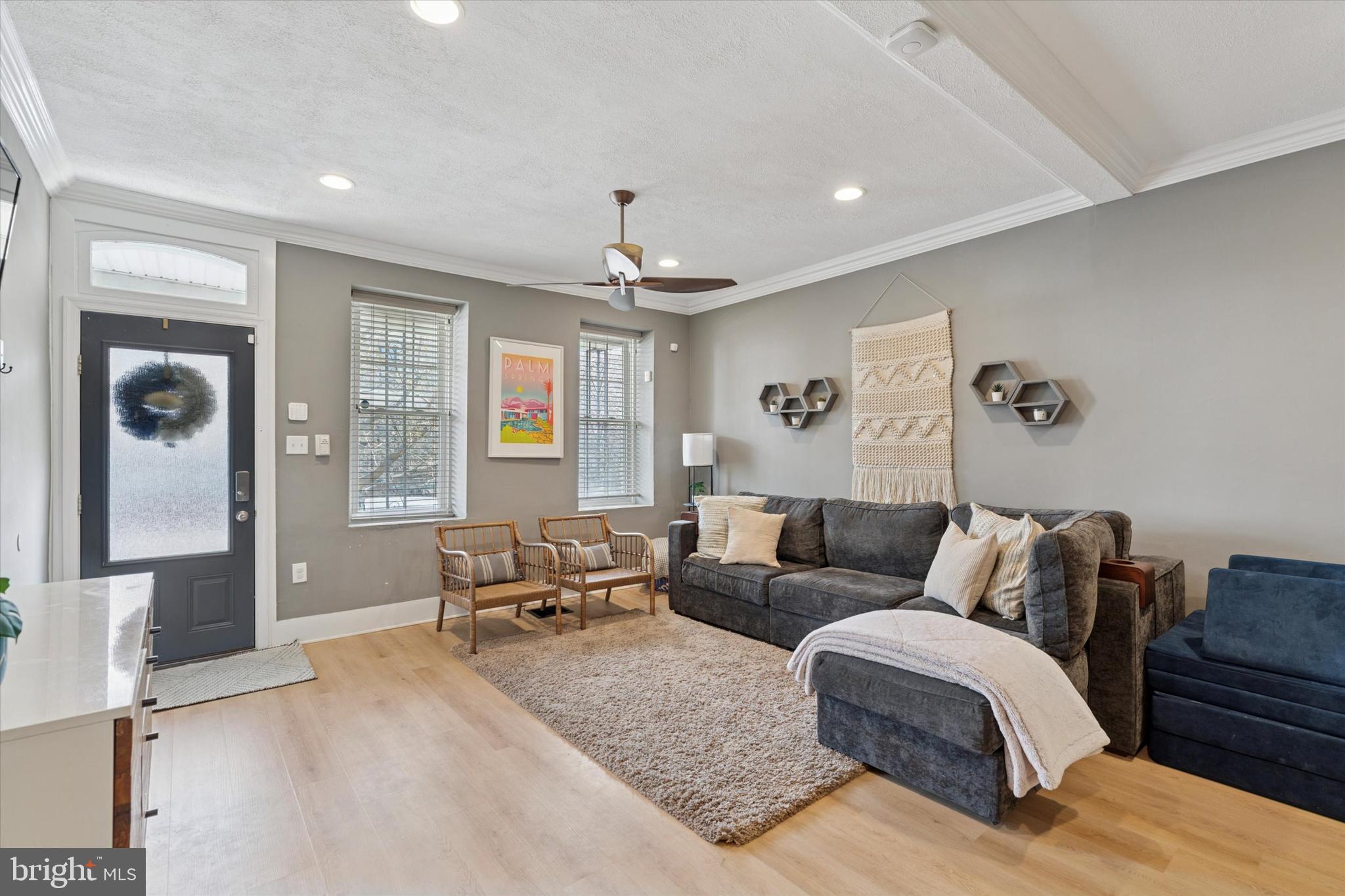 ROXBOROUGH - Residential