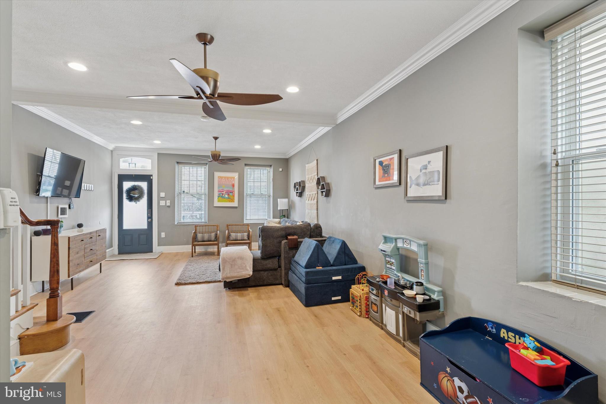 ROXBOROUGH - Residential