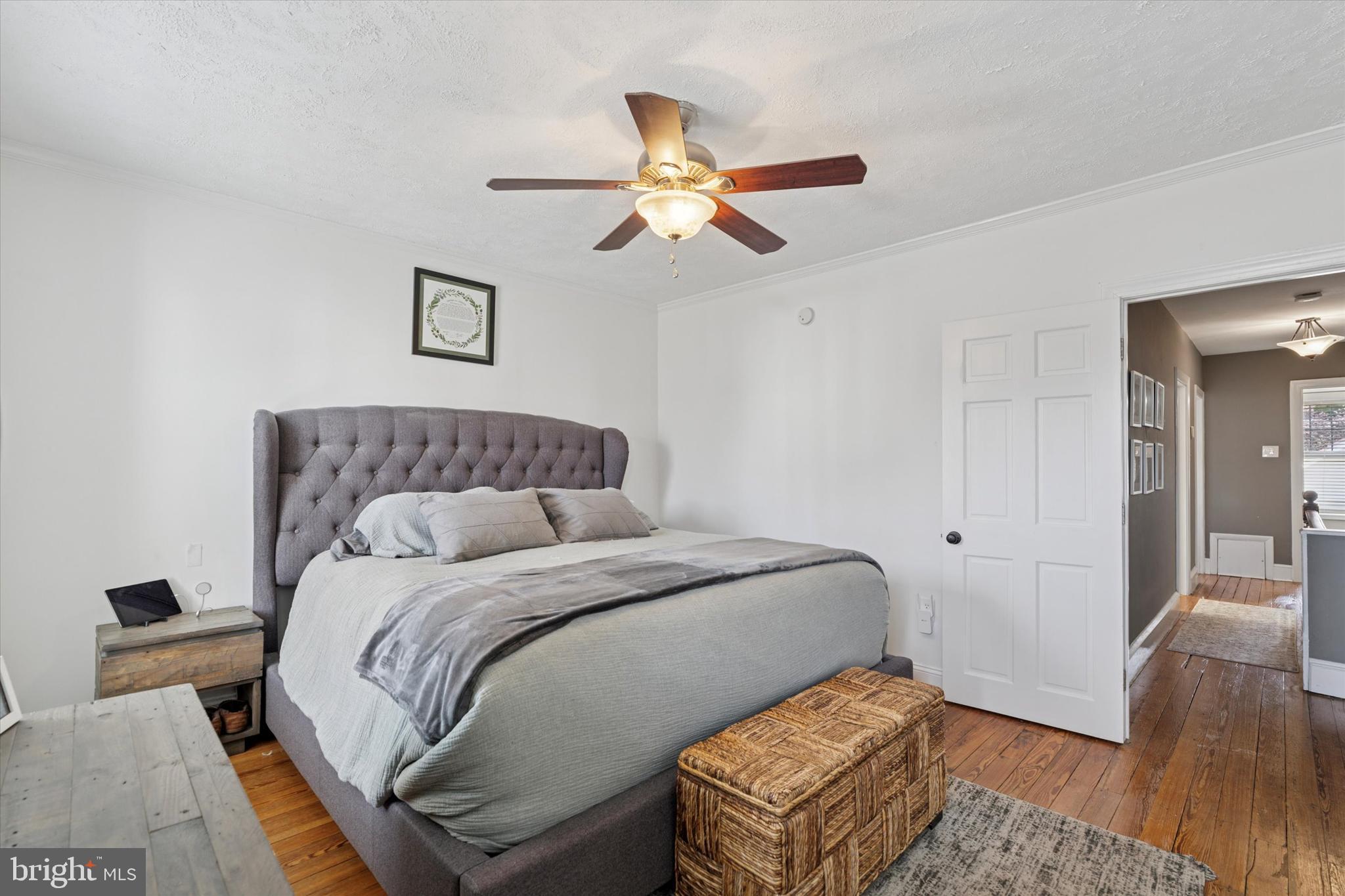 ROXBOROUGH - Residential