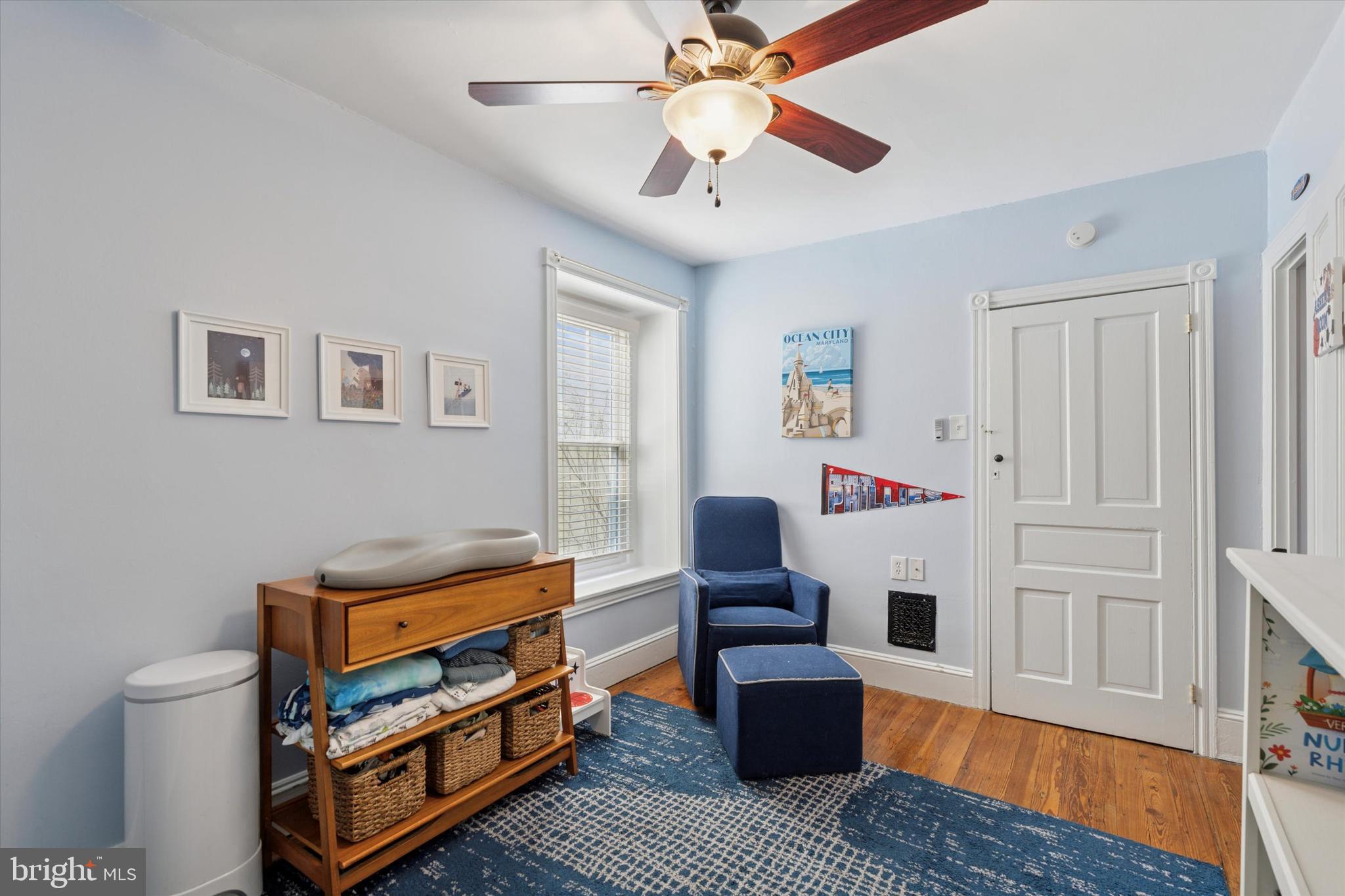 ROXBOROUGH - Residential