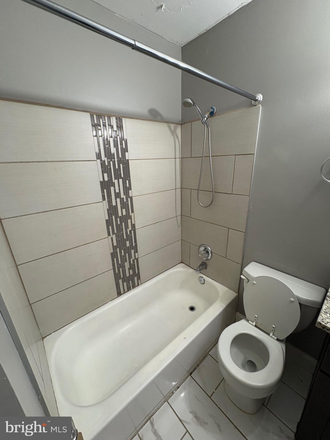 CAMERON VILLAGE - Residential