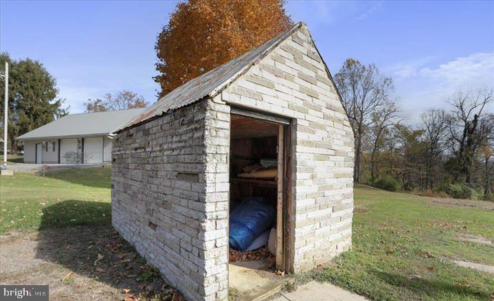 TUSCARORA - Residential