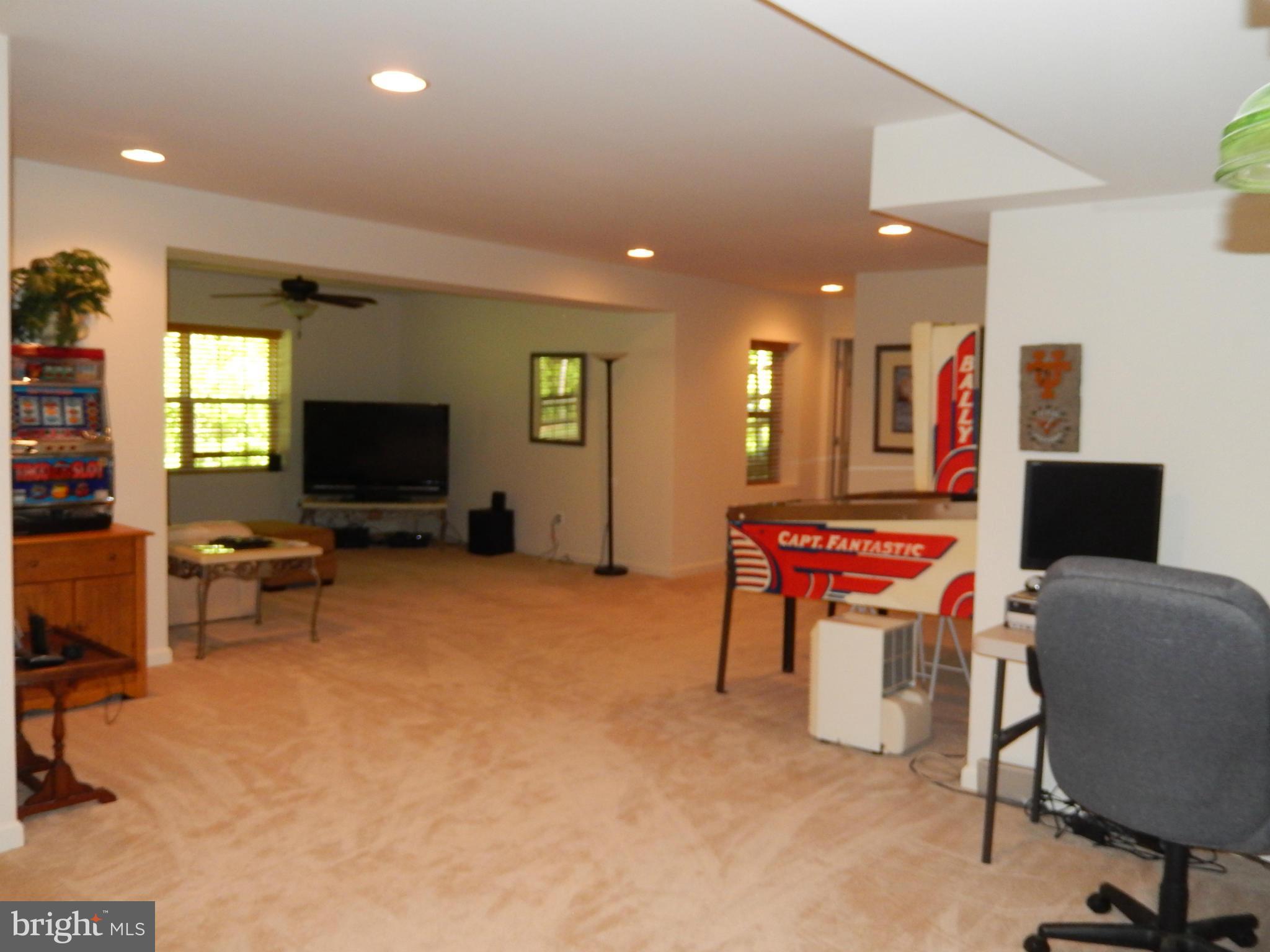 STUARTS CROSSING - Residential