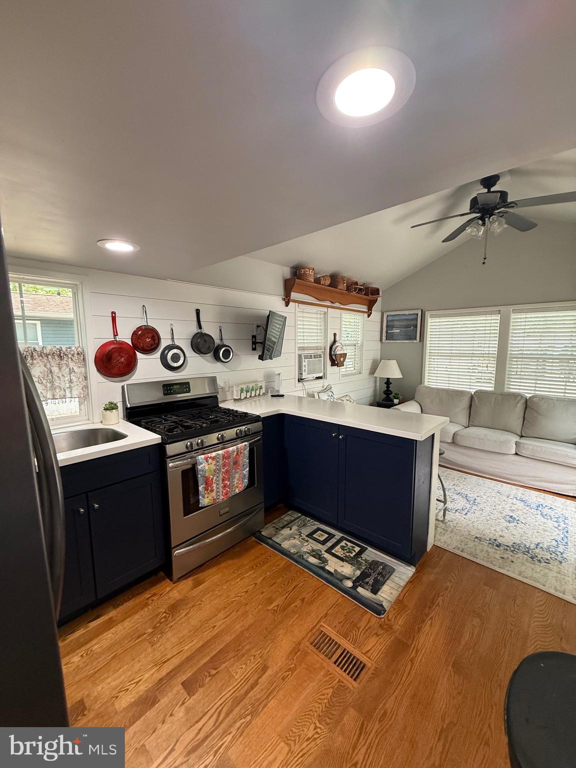 515 CORSON TAVERN RD E-52