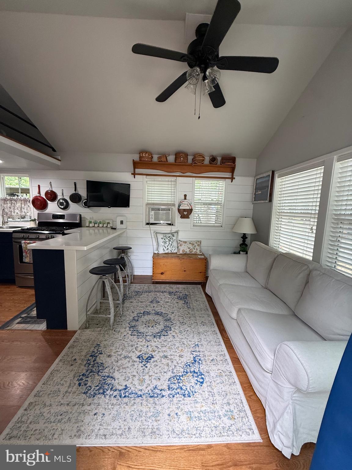 515 CORSON TAVERN RD E-52