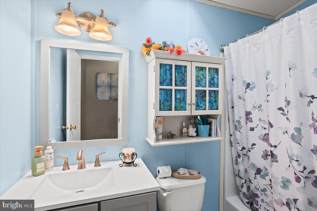 SHADOWSTONE - Residential