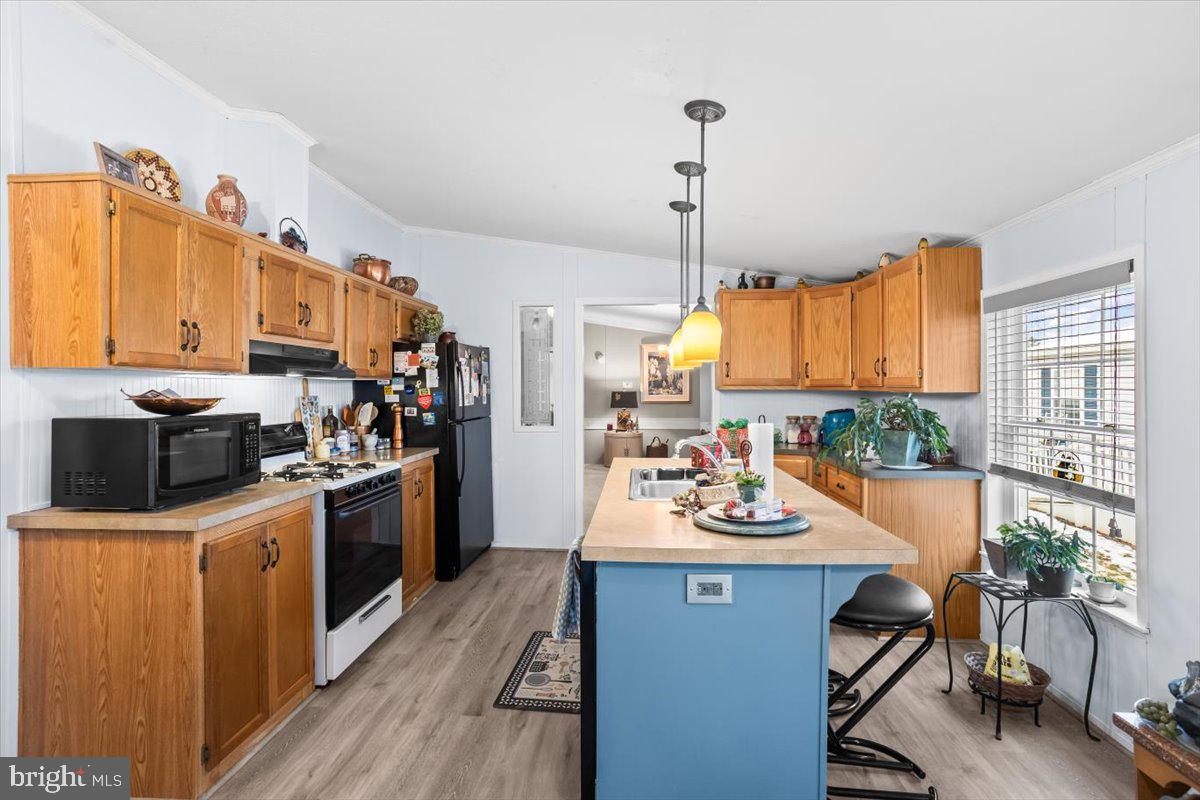 SHADOWSTONE - Residential