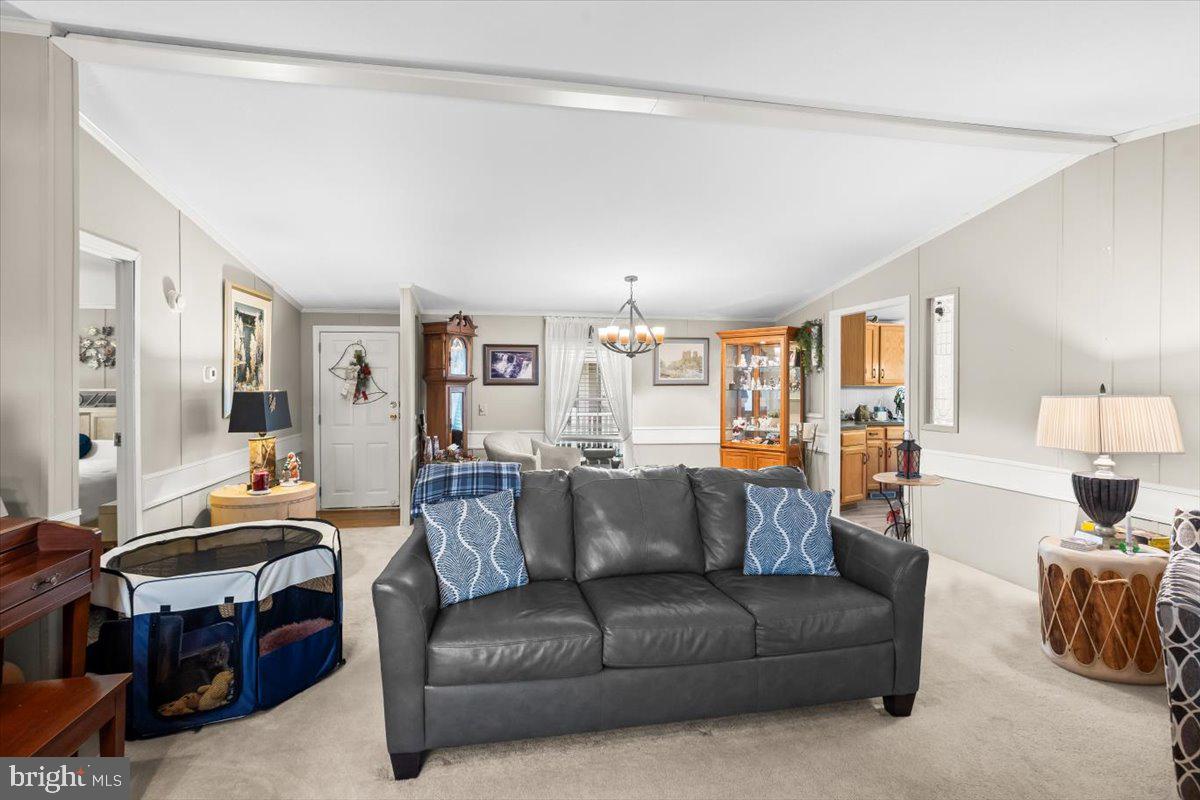 SHADOWSTONE - Residential