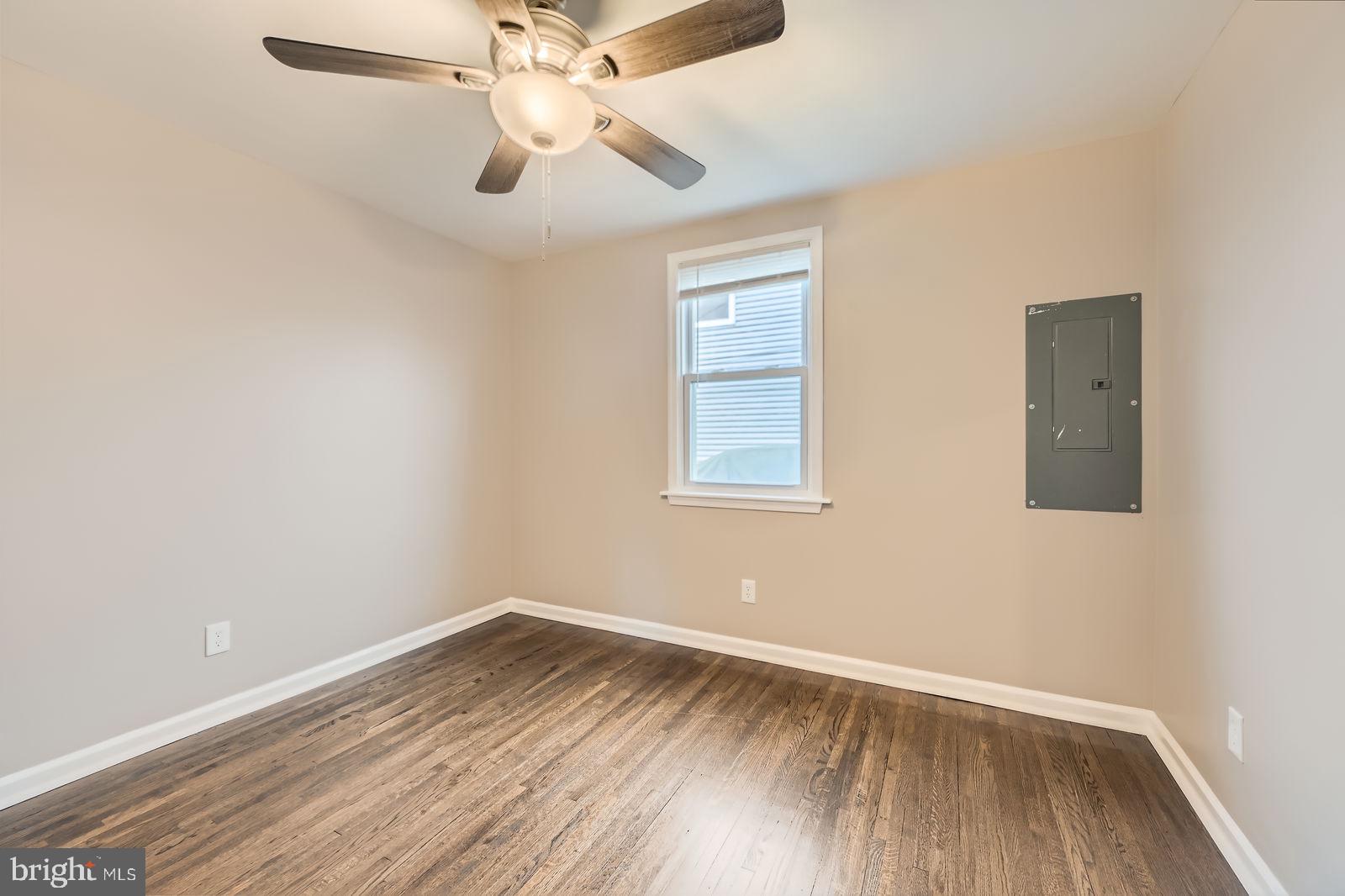 BROOKVIEW - Residential