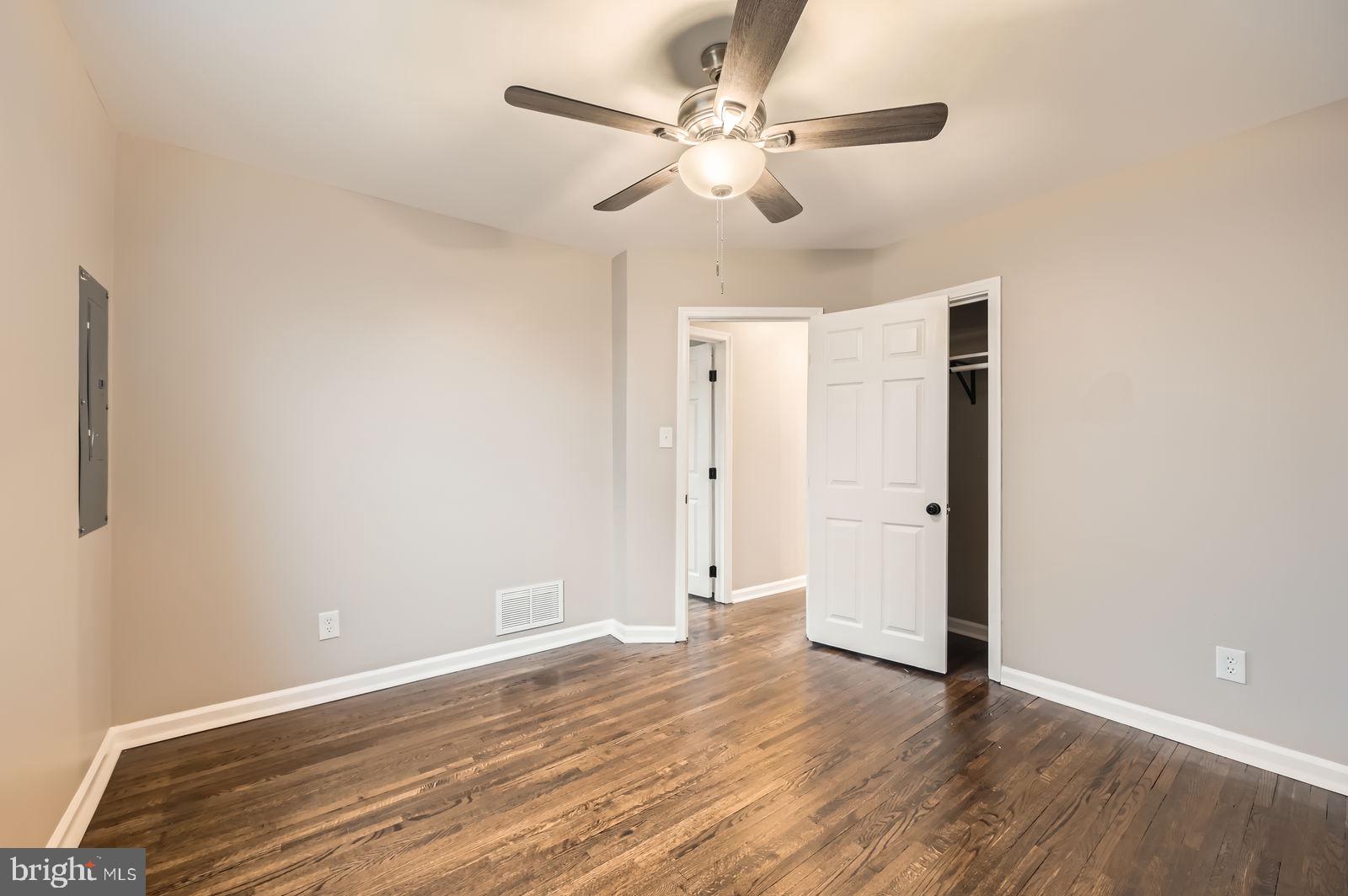 BROOKVIEW - Residential