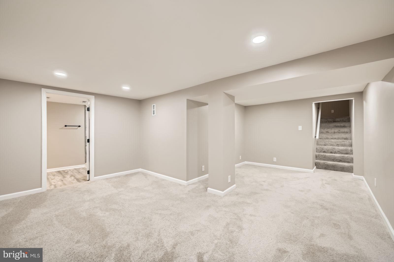 BROOKVIEW - Residential