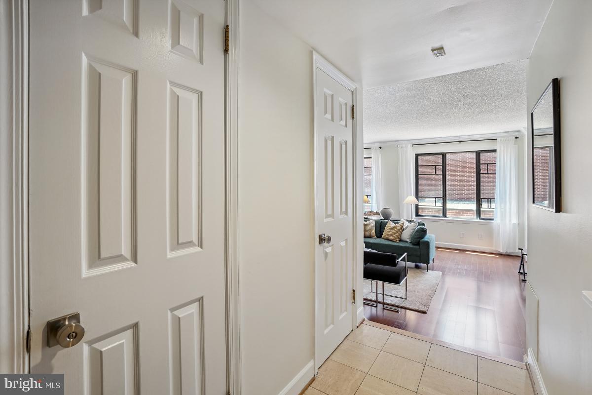 1080 WISCONSIN AVENUE NW 1004