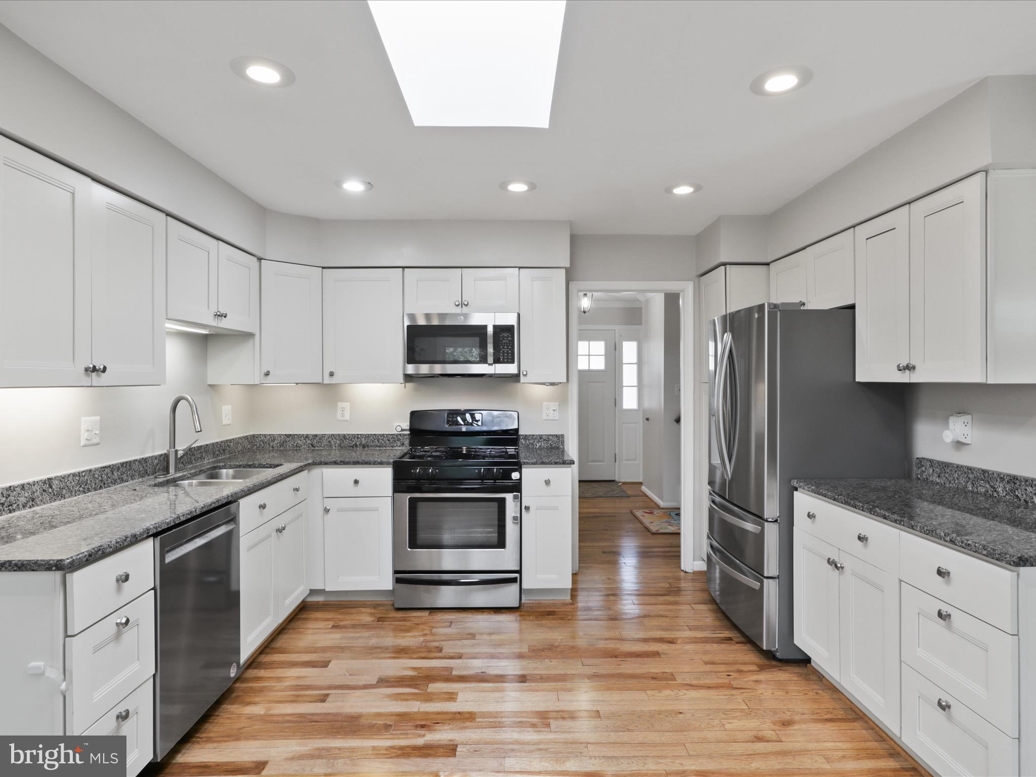 WESTWOOD ESTATES - Residential Lease