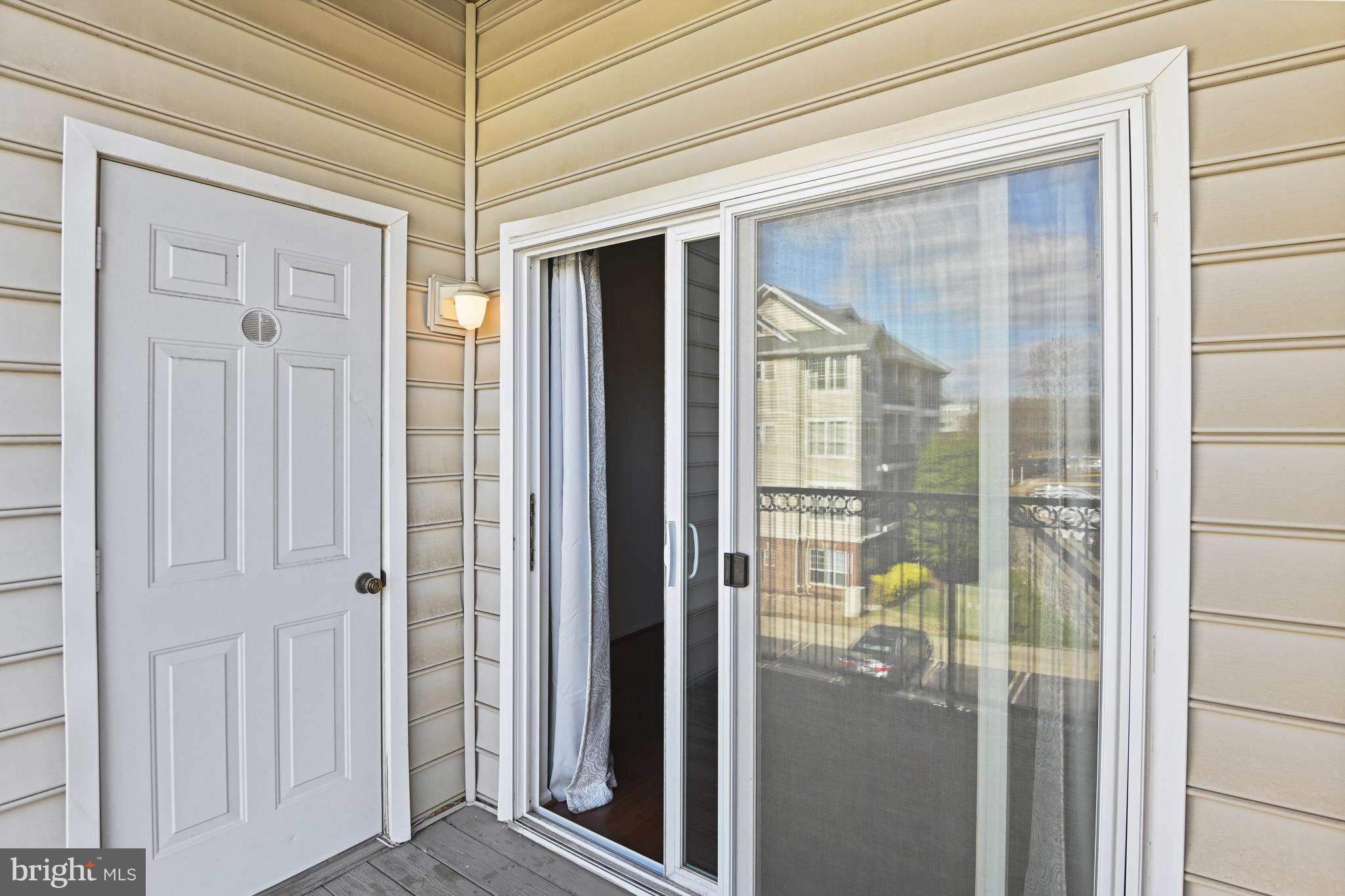 GATES OF MCLEAN - Residential