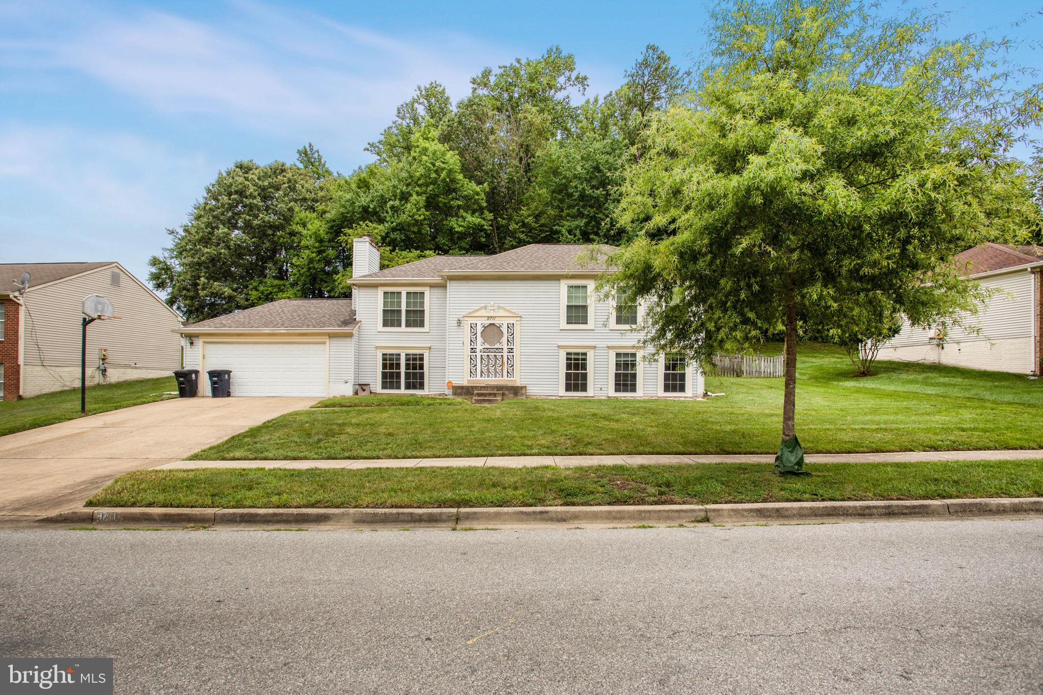 FOX RUN ESTATES - Residential