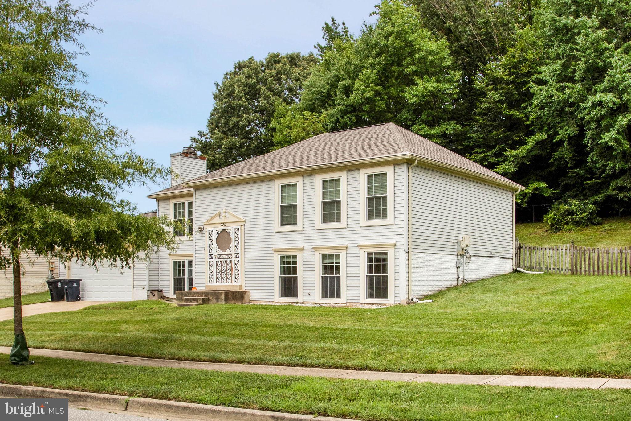 FOX RUN ESTATES - Residential