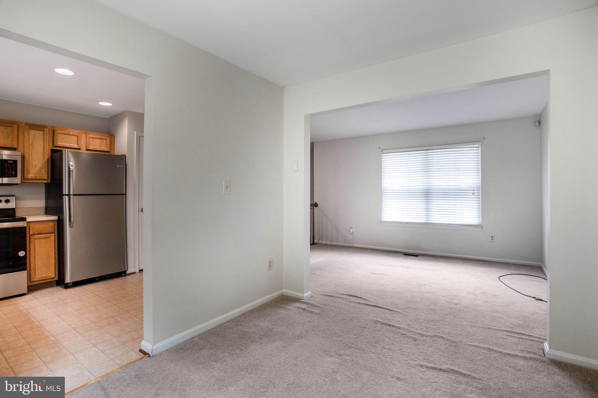 FOX RUN ESTATES - Residential