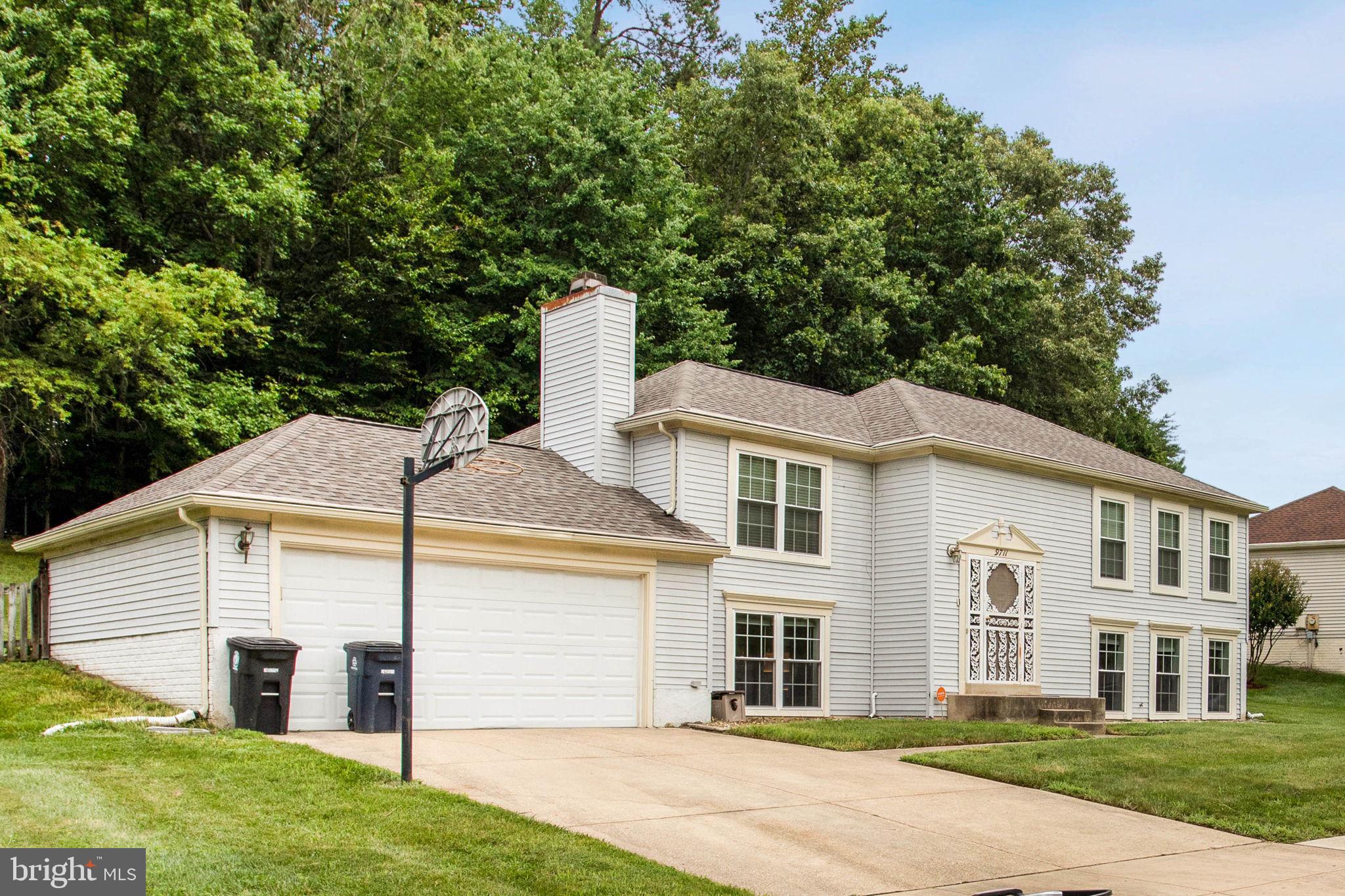 FOX RUN ESTATES - Residential