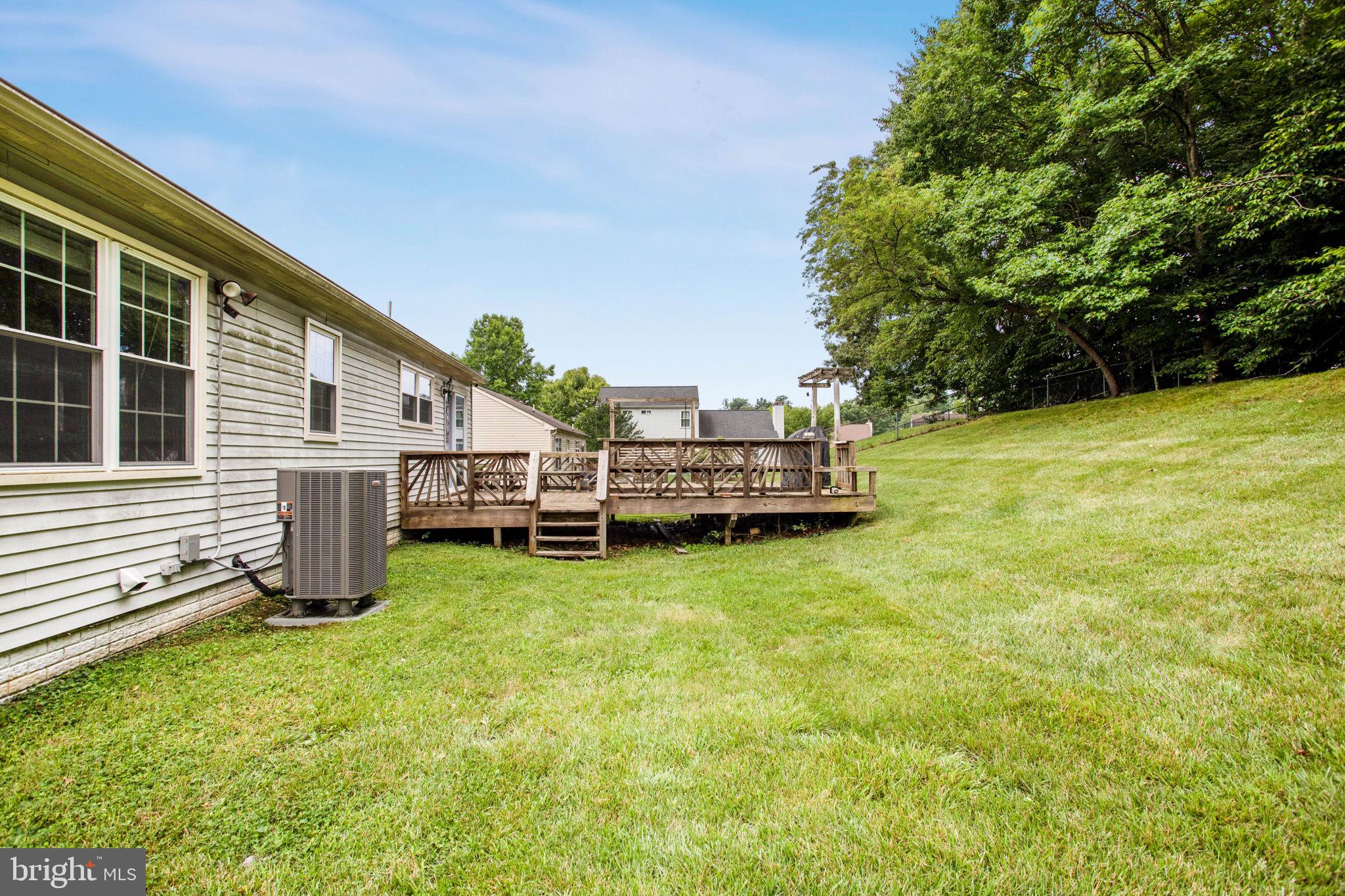 FOX RUN ESTATES - Residential