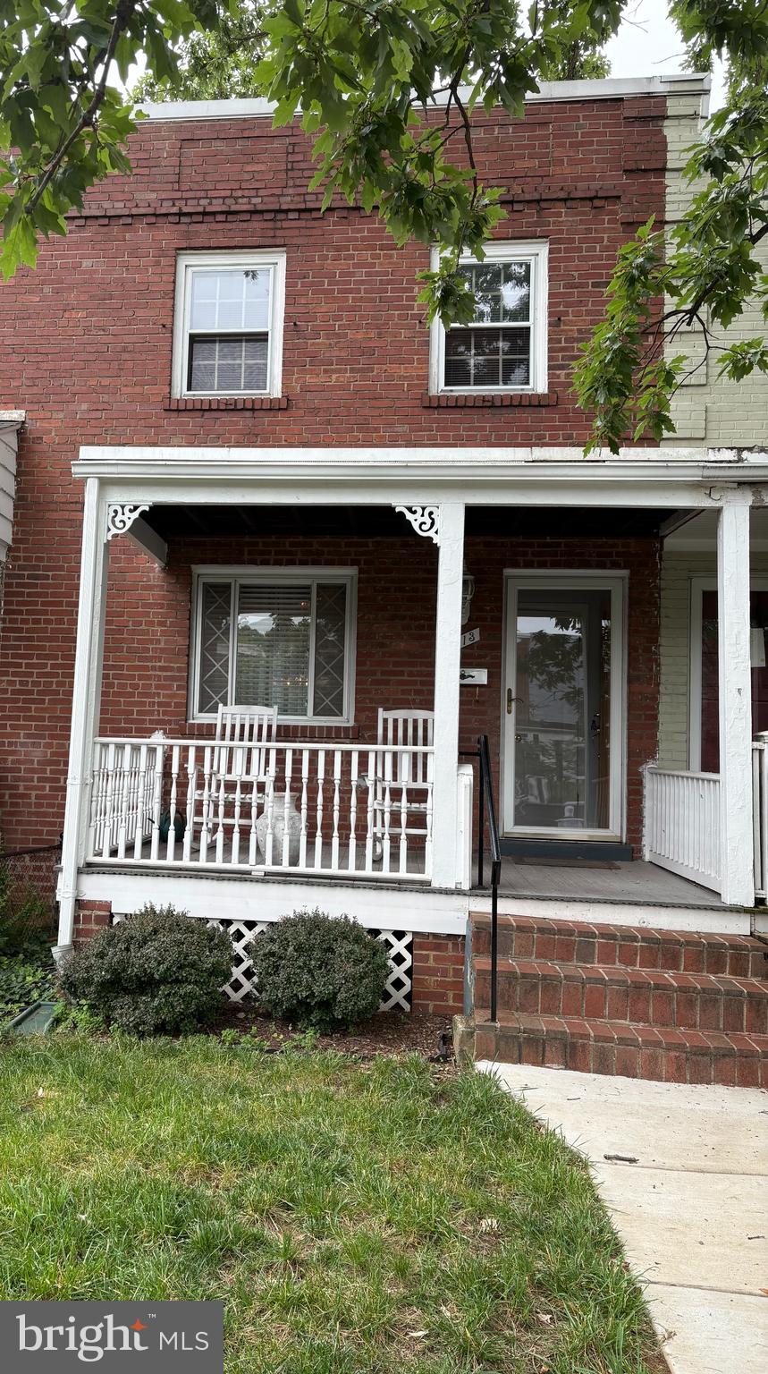 WAVERLY TAYLOR - Residential