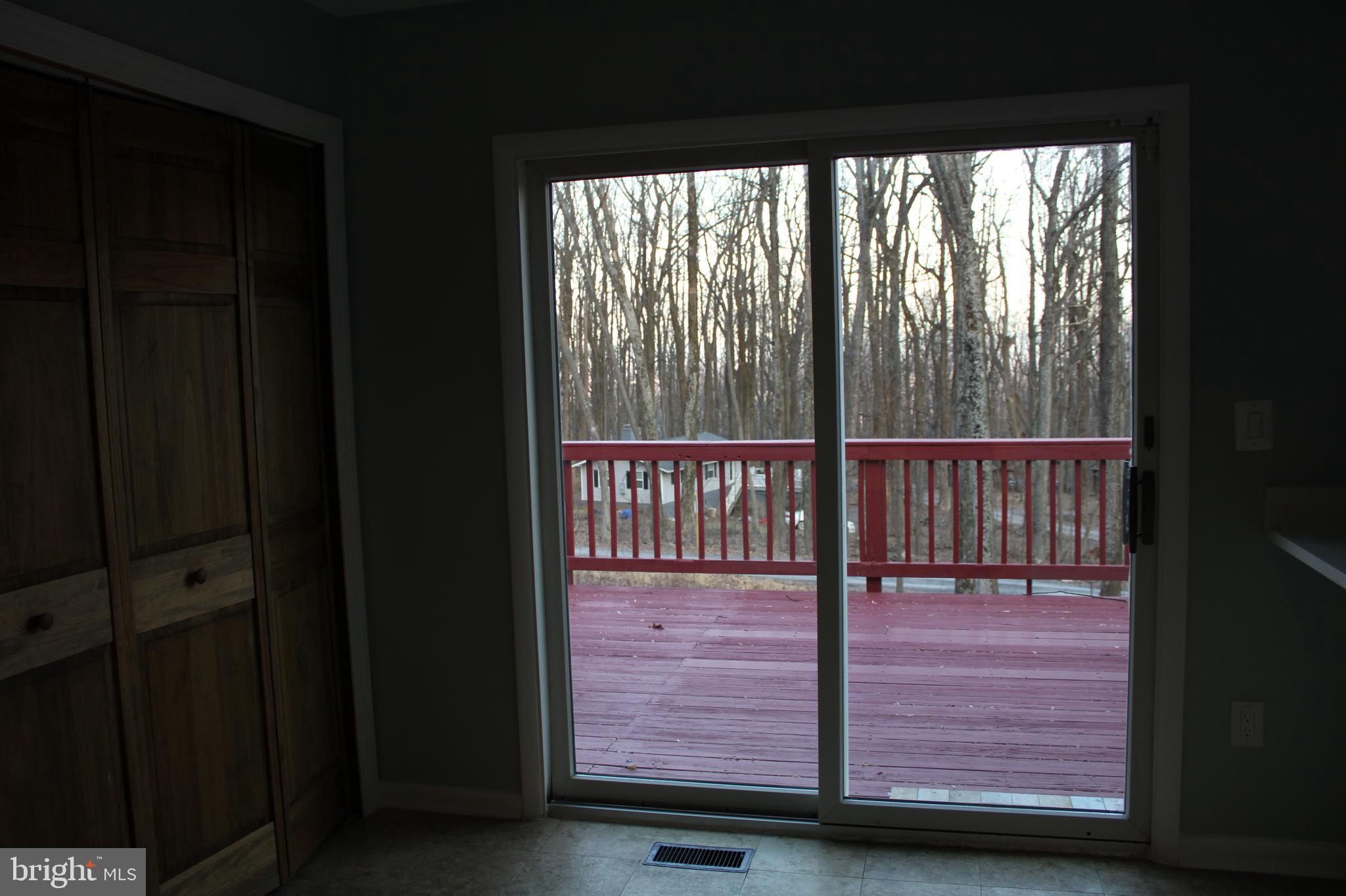 BLUE MOUNTAIN - Residential