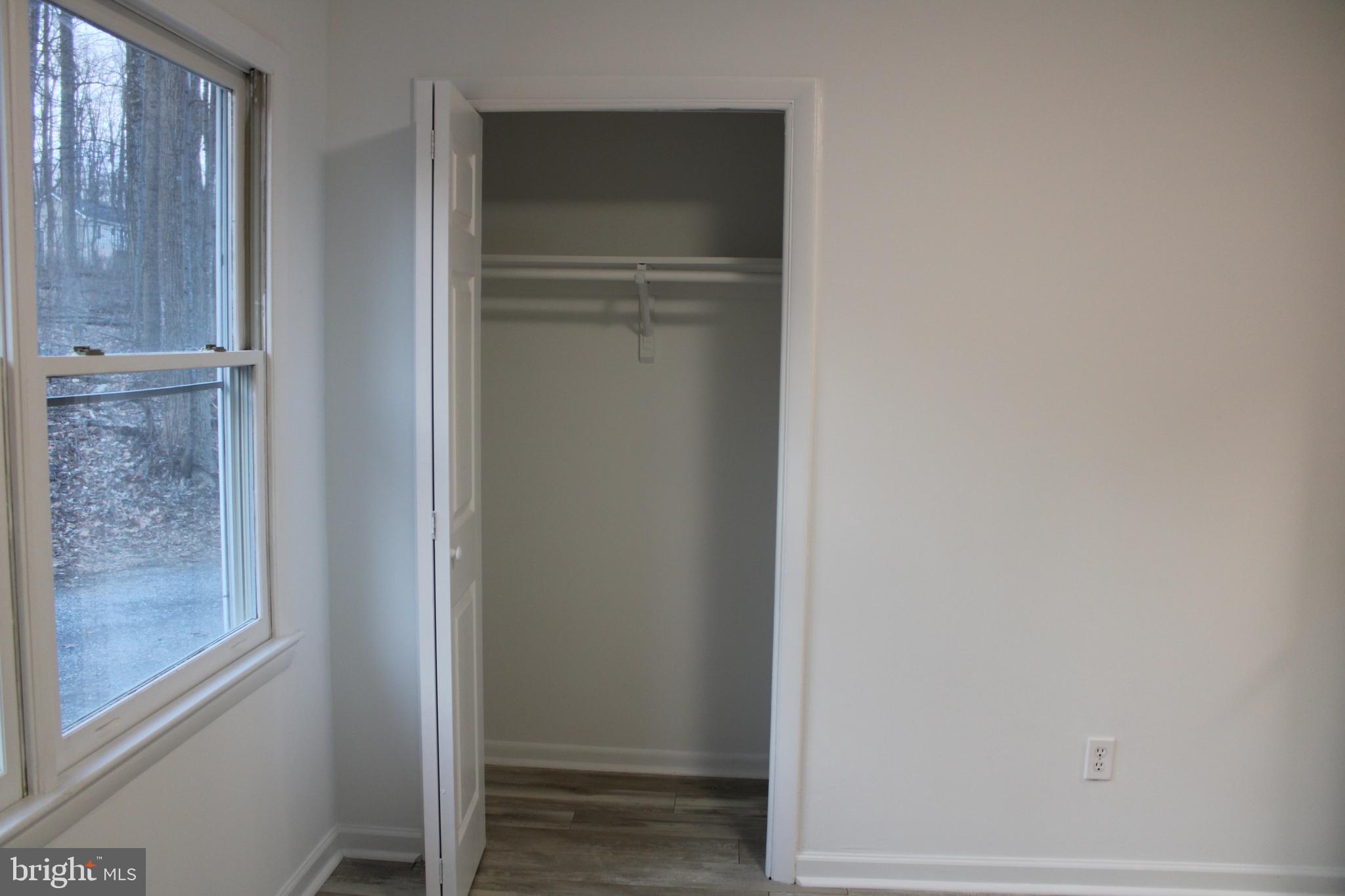 BLUE MOUNTAIN - Residential