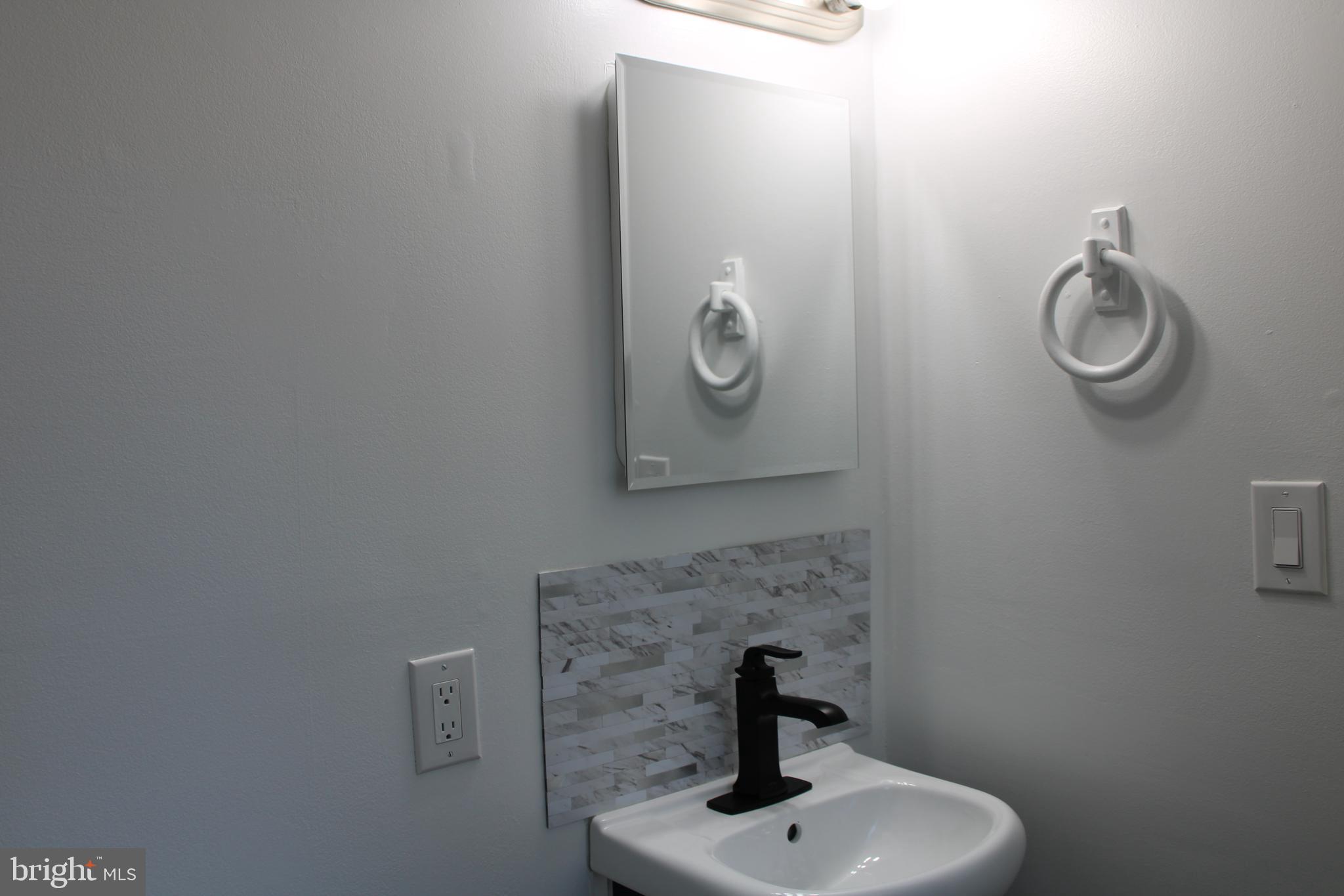 BLUE MOUNTAIN - Residential