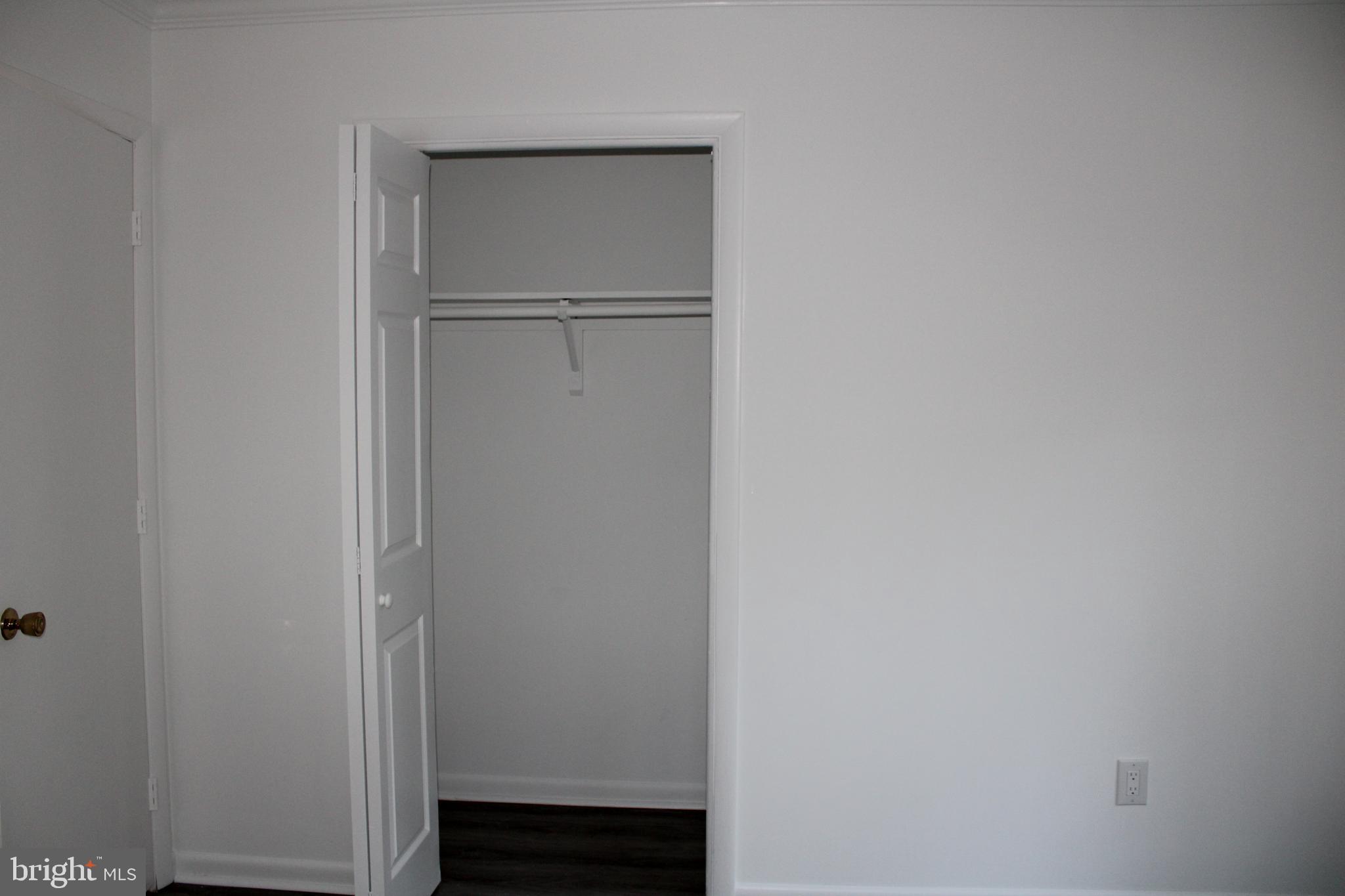 BLUE MOUNTAIN - Residential