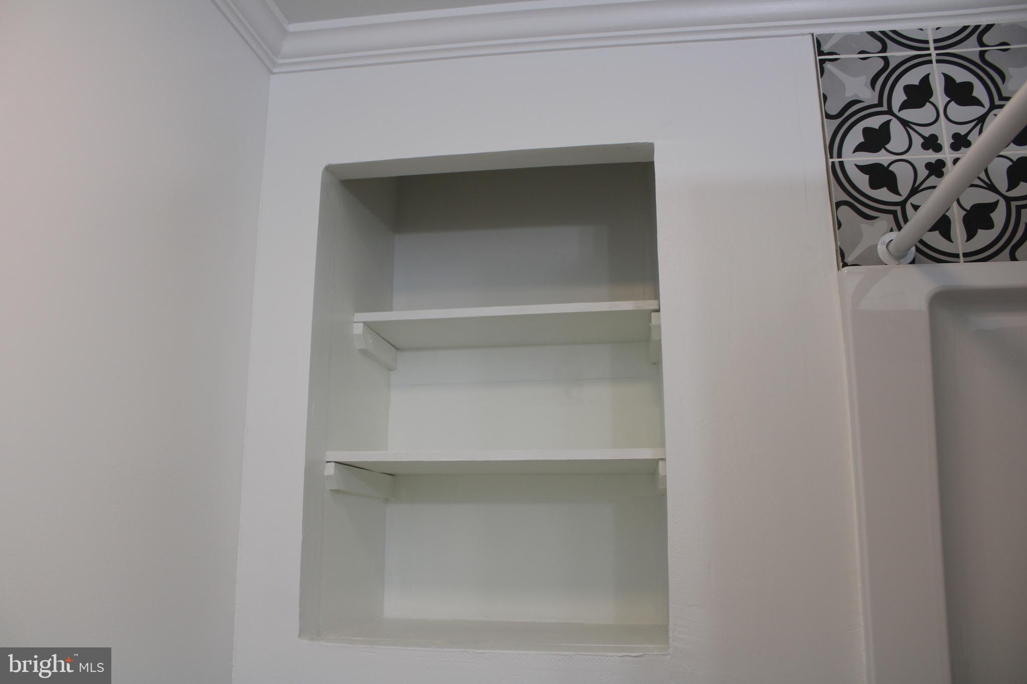 BLUE MOUNTAIN - Residential