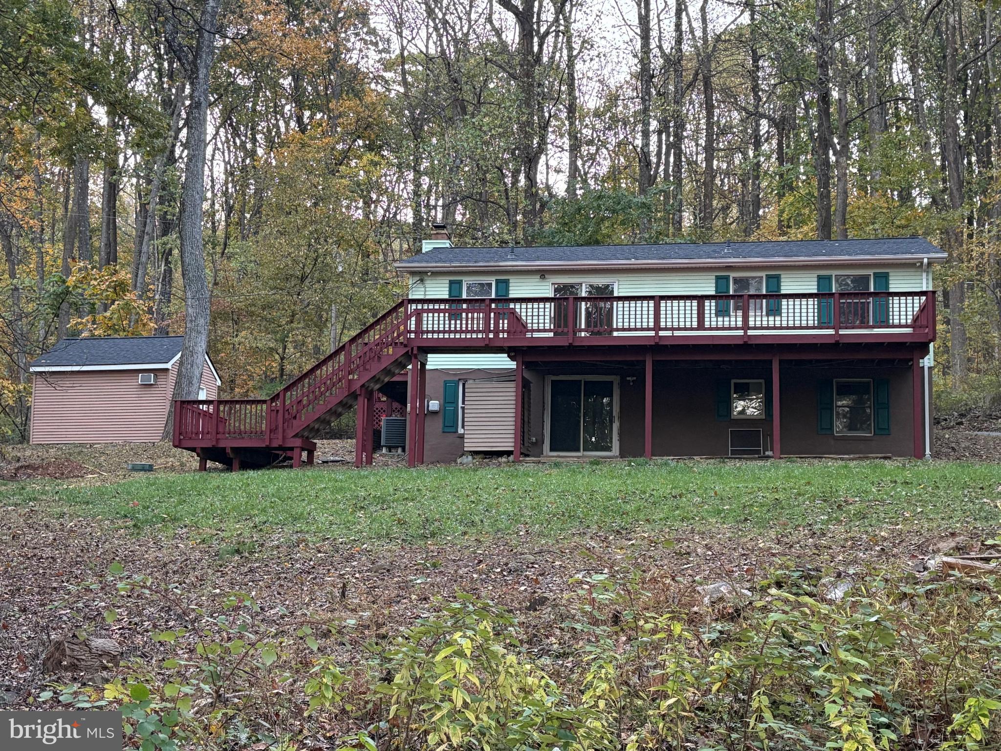 BLUE MOUNTAIN - Residential