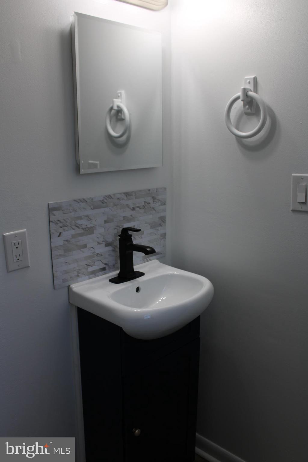 BLUE MOUNTAIN - Residential