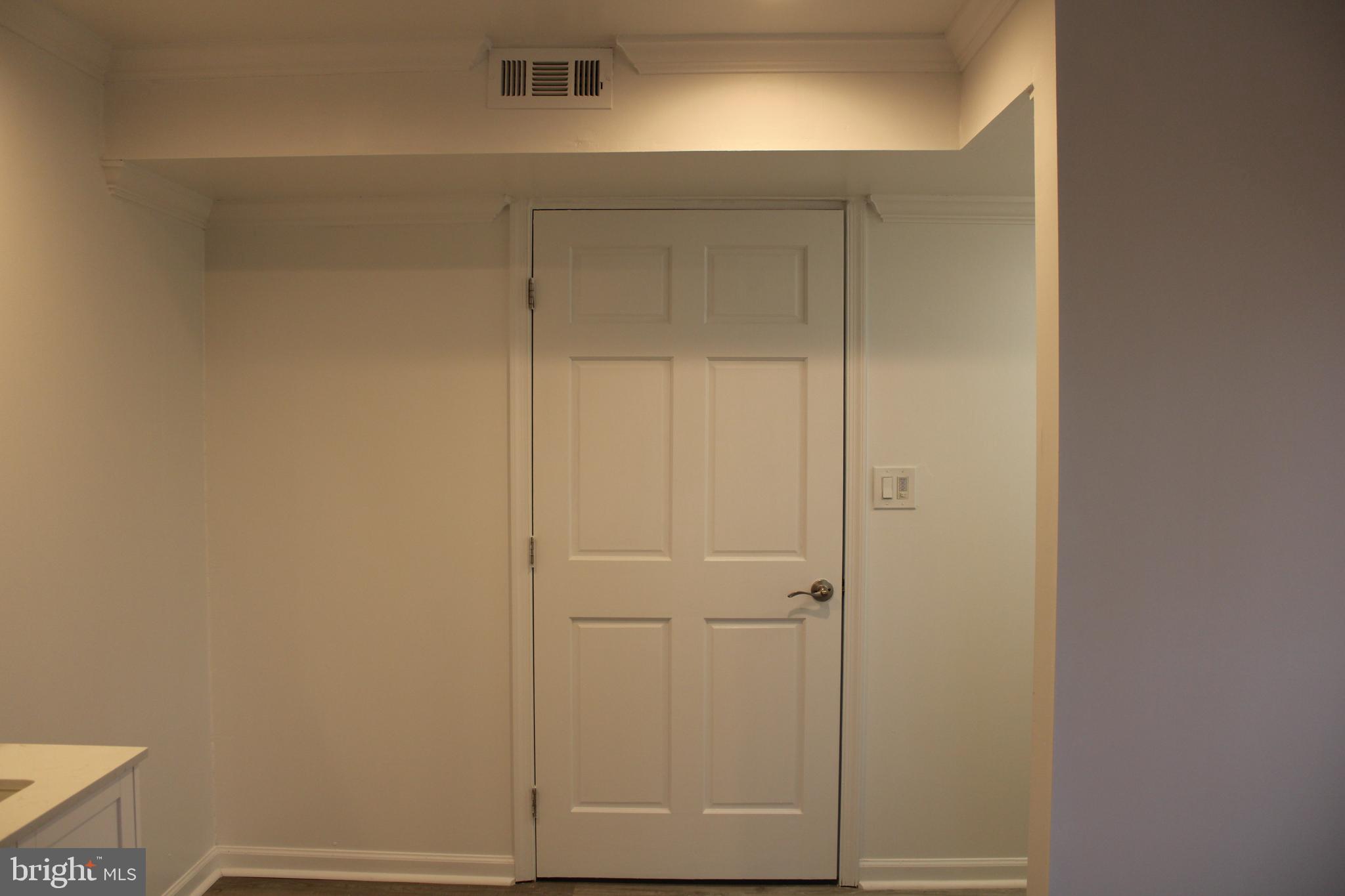 BLUE MOUNTAIN - Residential