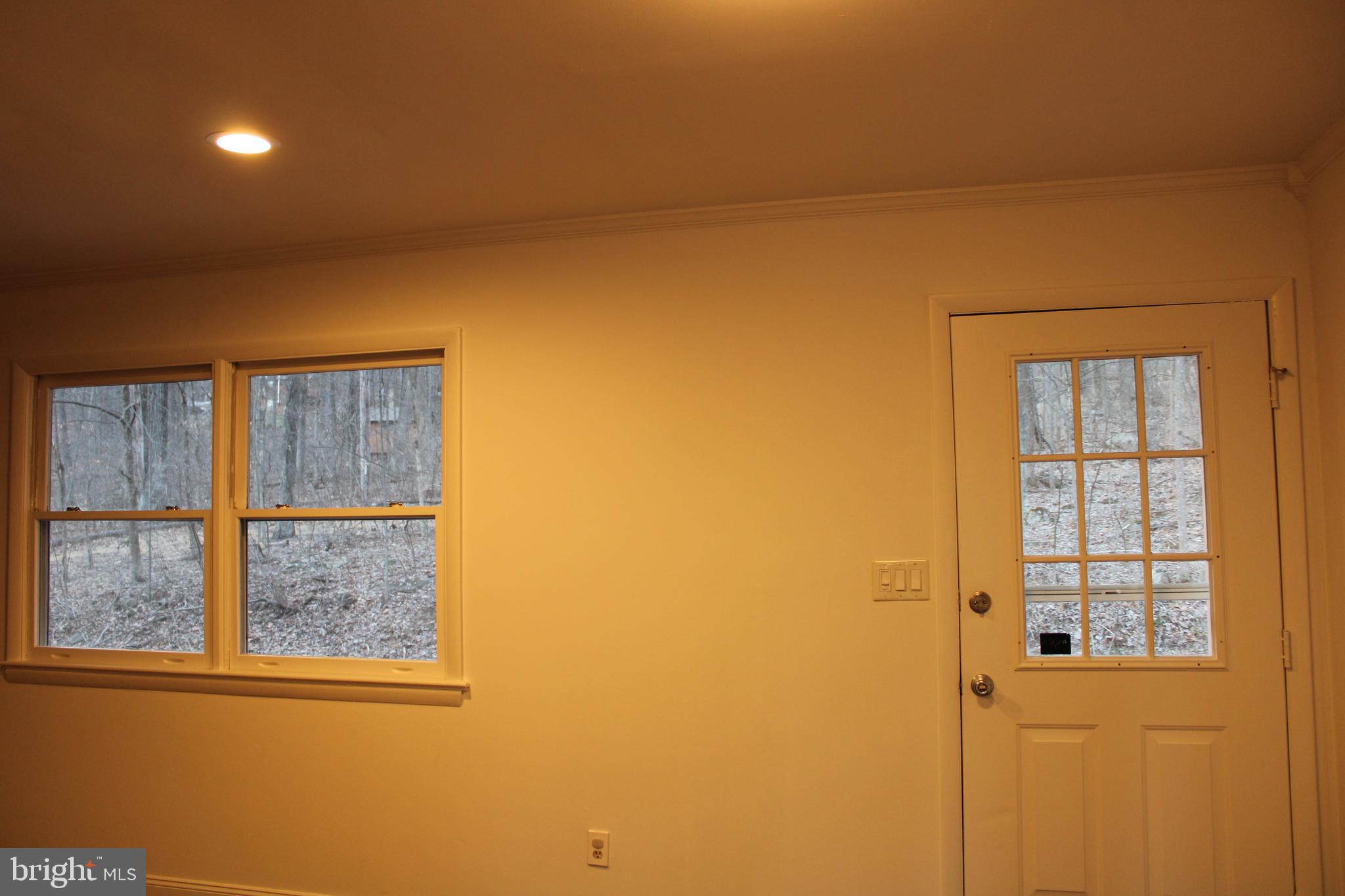 BLUE MOUNTAIN - Residential